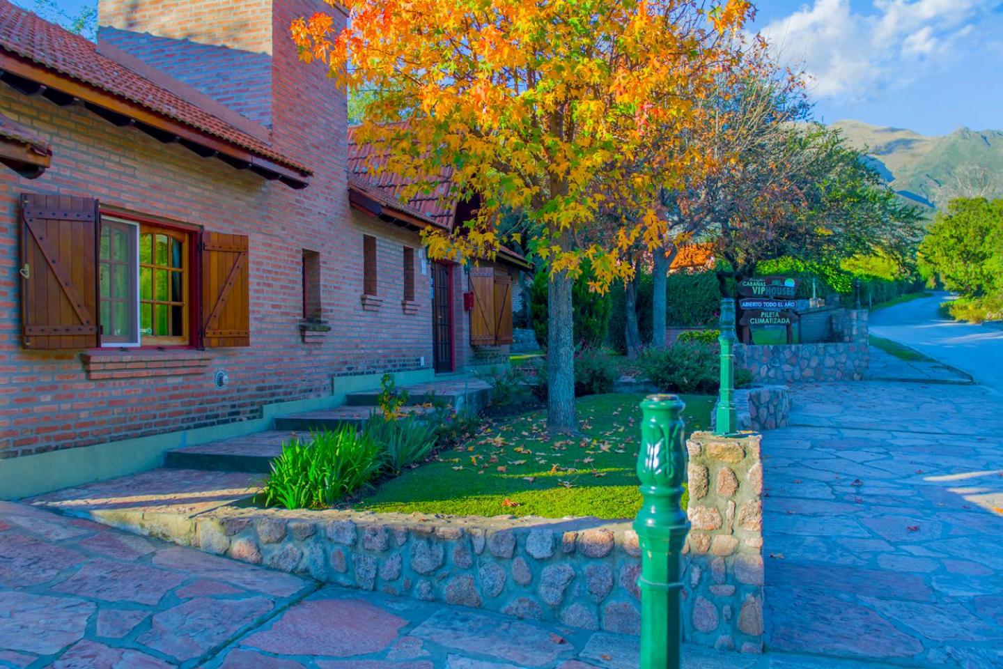 Hotel Complejo Vip Houses - Image 1