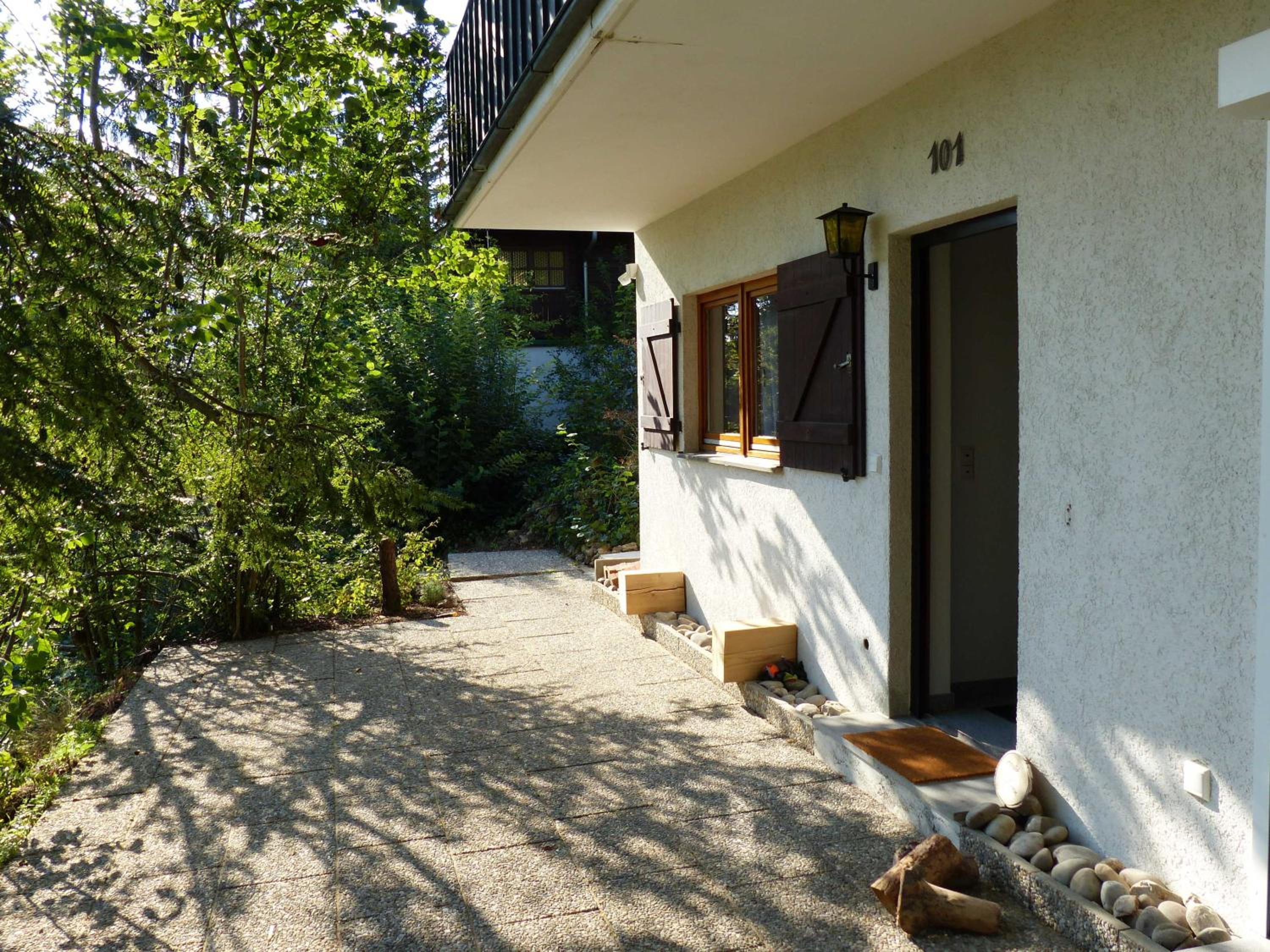 Photo 32