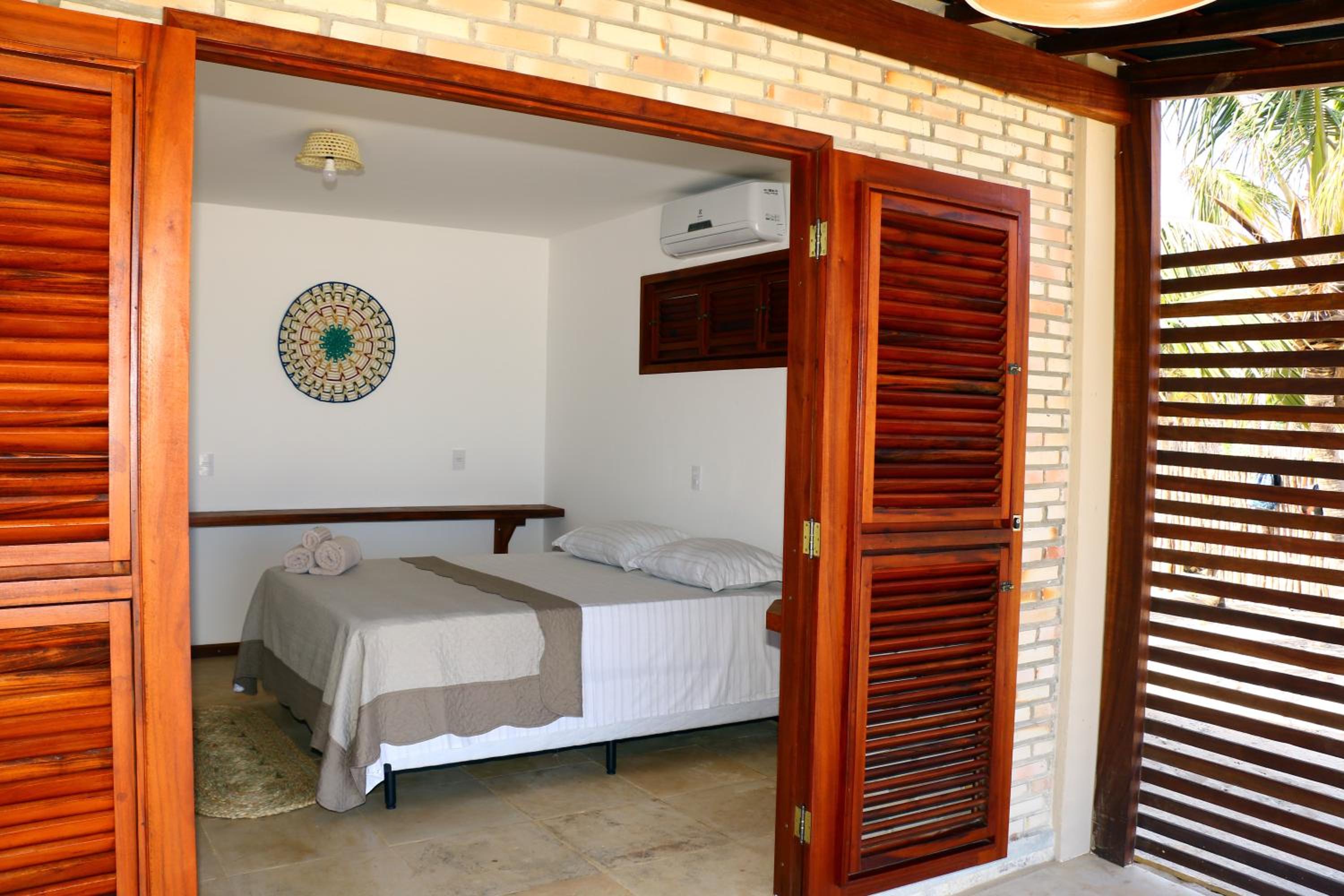 BEACH HOUSE - Suite 2 - NA PRAIA -BEACHFRONT