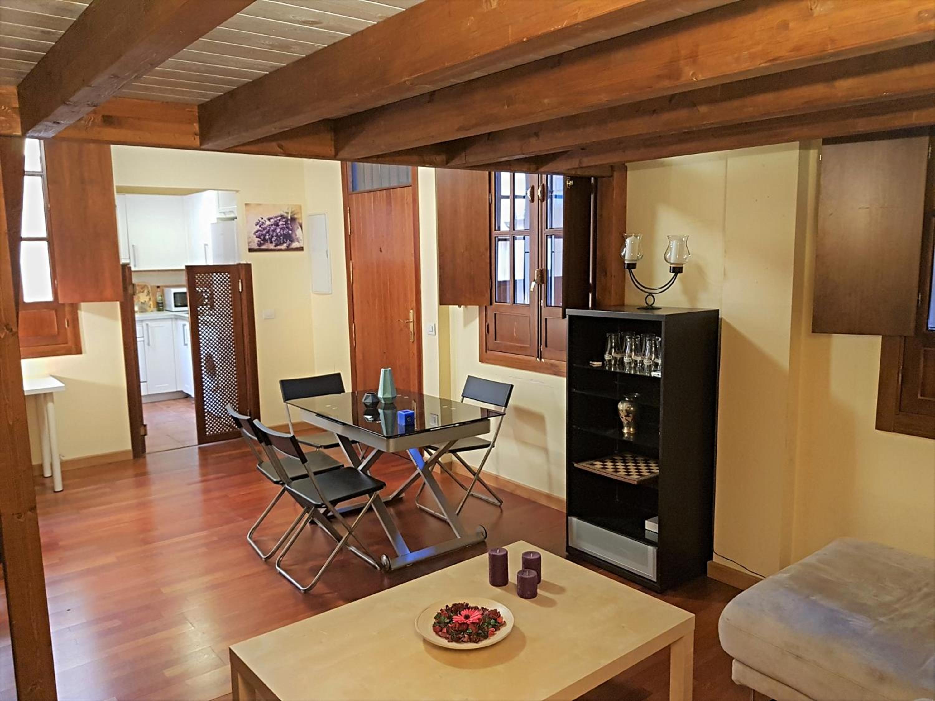 Feria Palace Apartment view 5