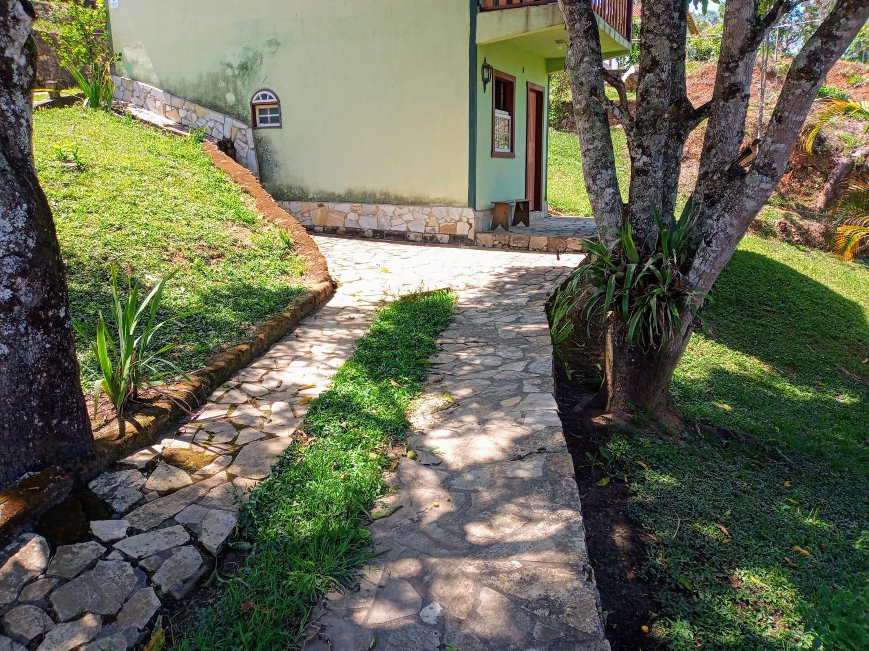 Pouso Jequitibá view 2