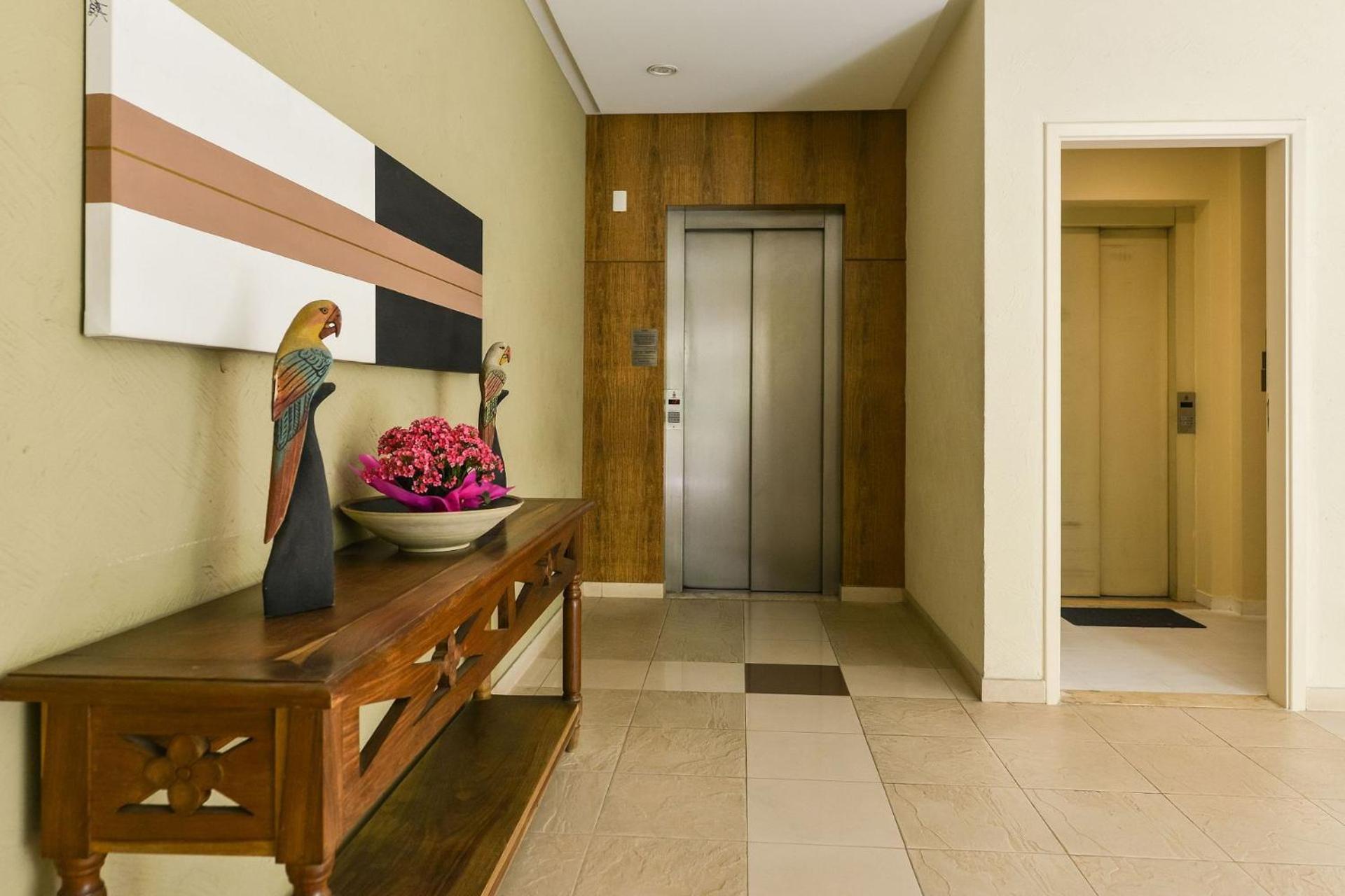 Apartamento Aconchegante com Vista Incrível, Piscina e Vaga
