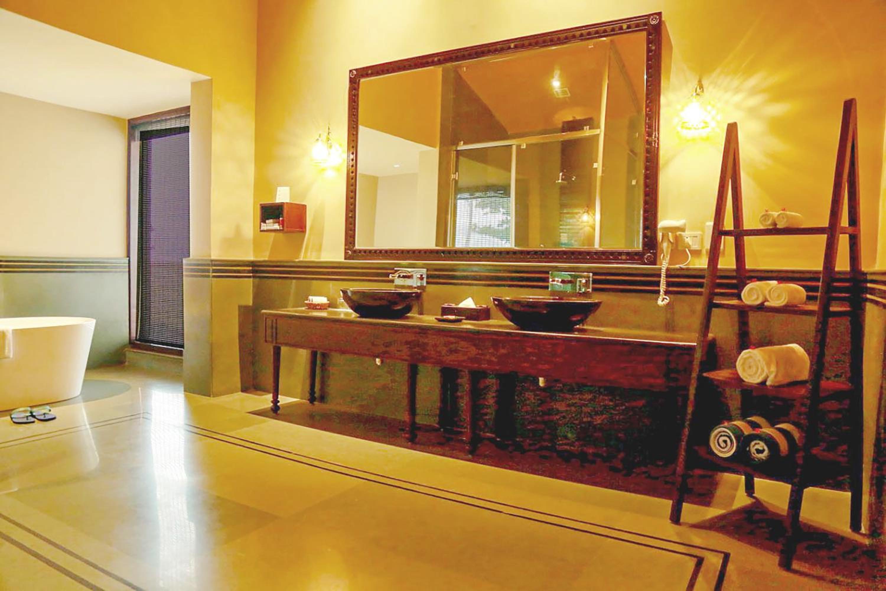 Niraamaya Wellness Retreats Backwaters And Beyond Kumarakom