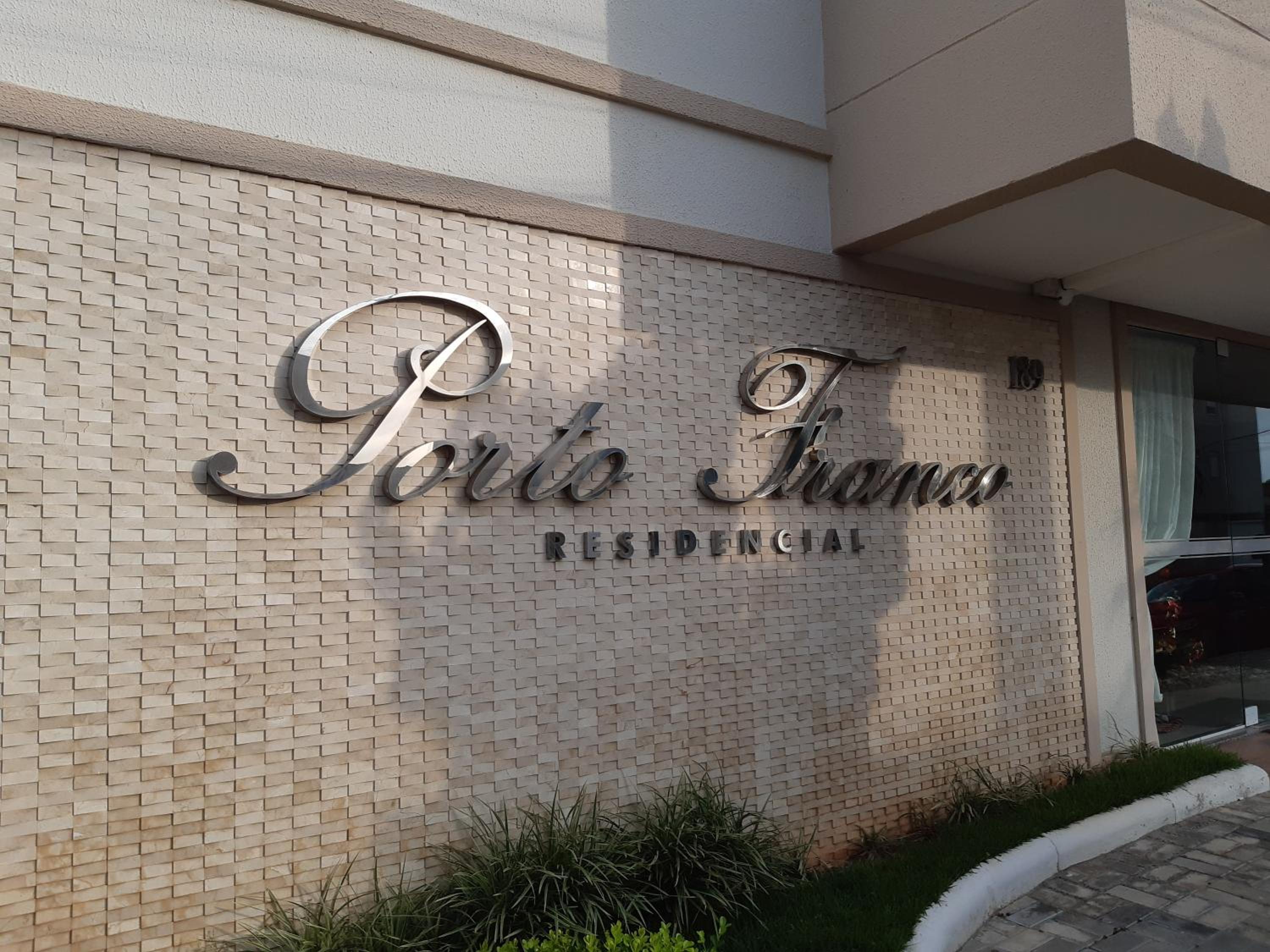 Lindo apto completo a 150m da praia