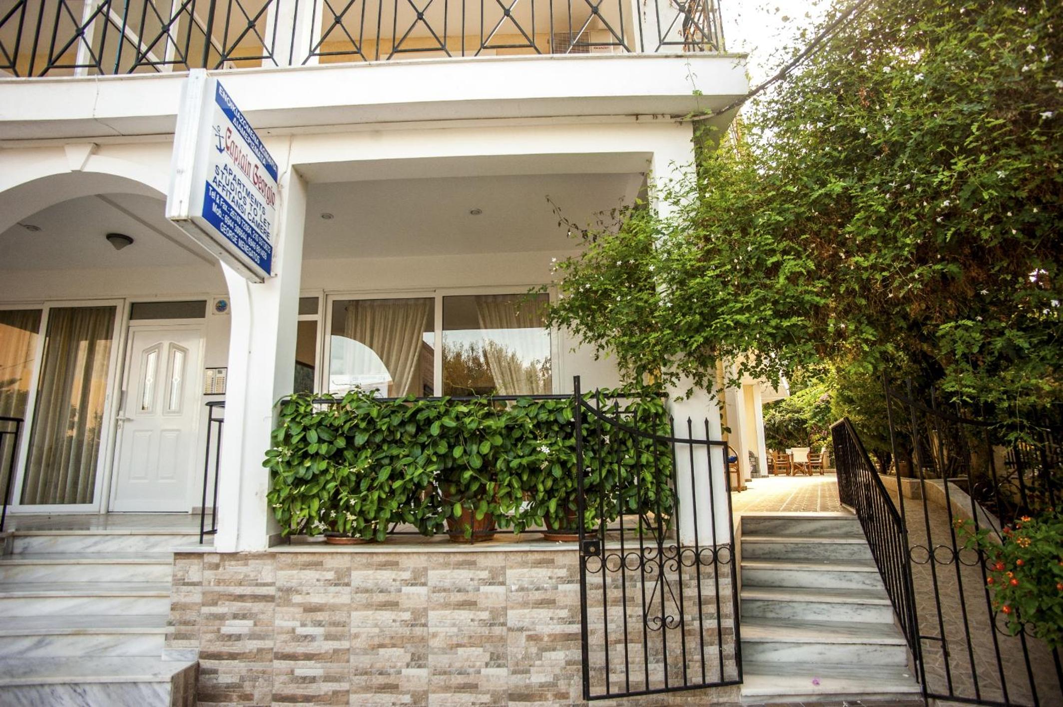 Captain Georgio Apartments photo 2