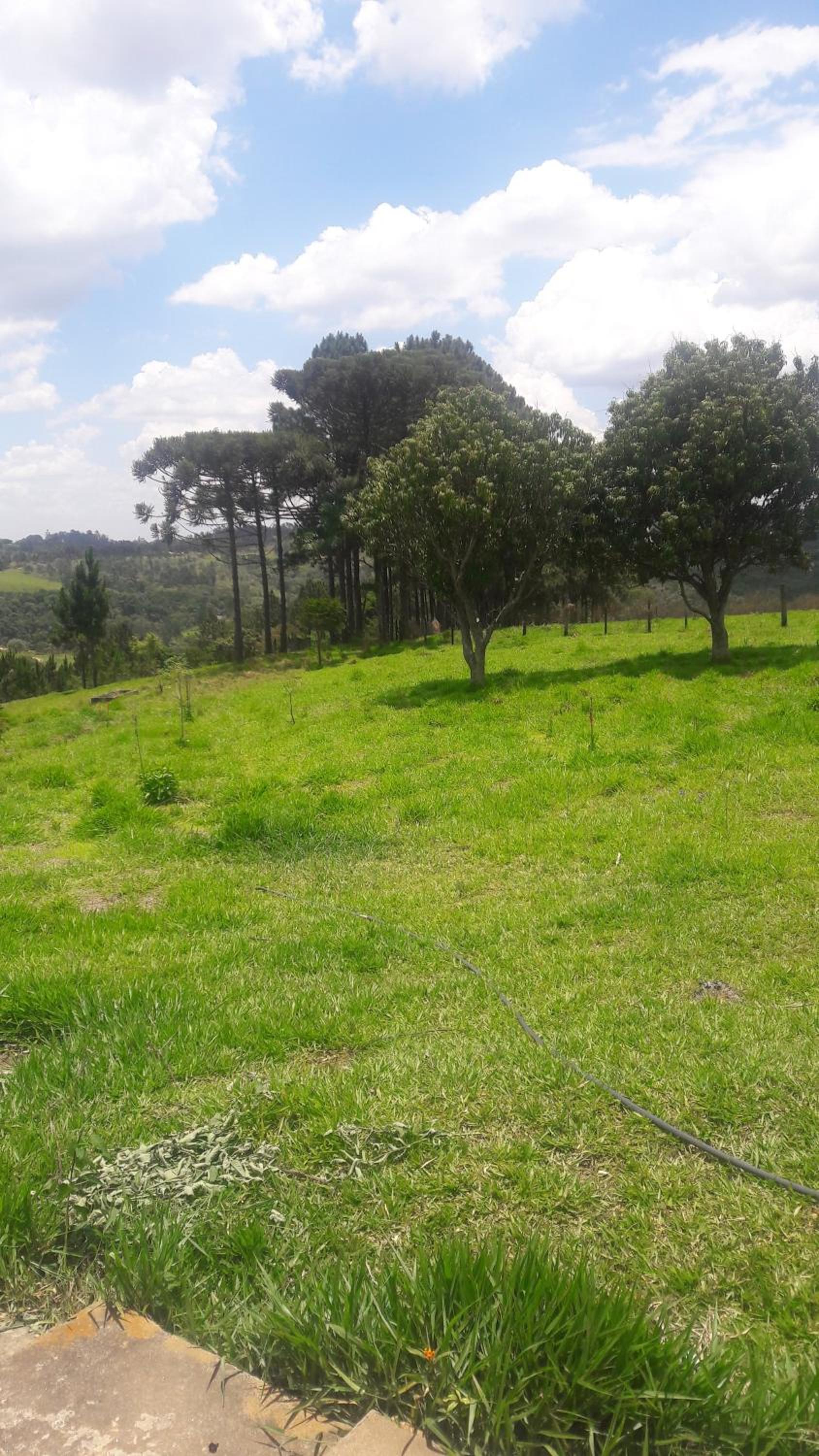 Lazer Campo Piscina 07 qts 4wc km.68 C.Branco