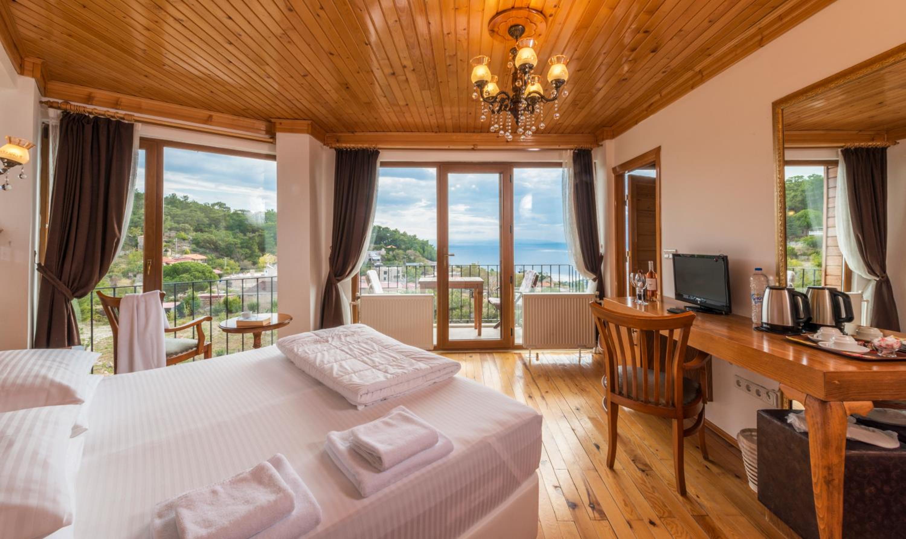 Assos Kayalar Terrace