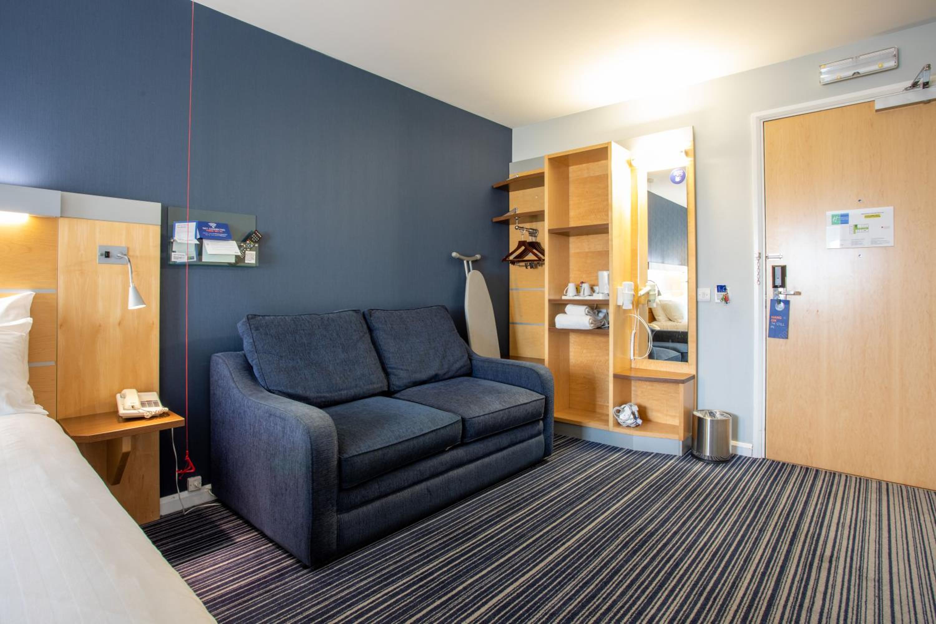 Dunfermline Vacations - Holiday Inn Express Dunfermline, an IHG Hotel - Property Image 35