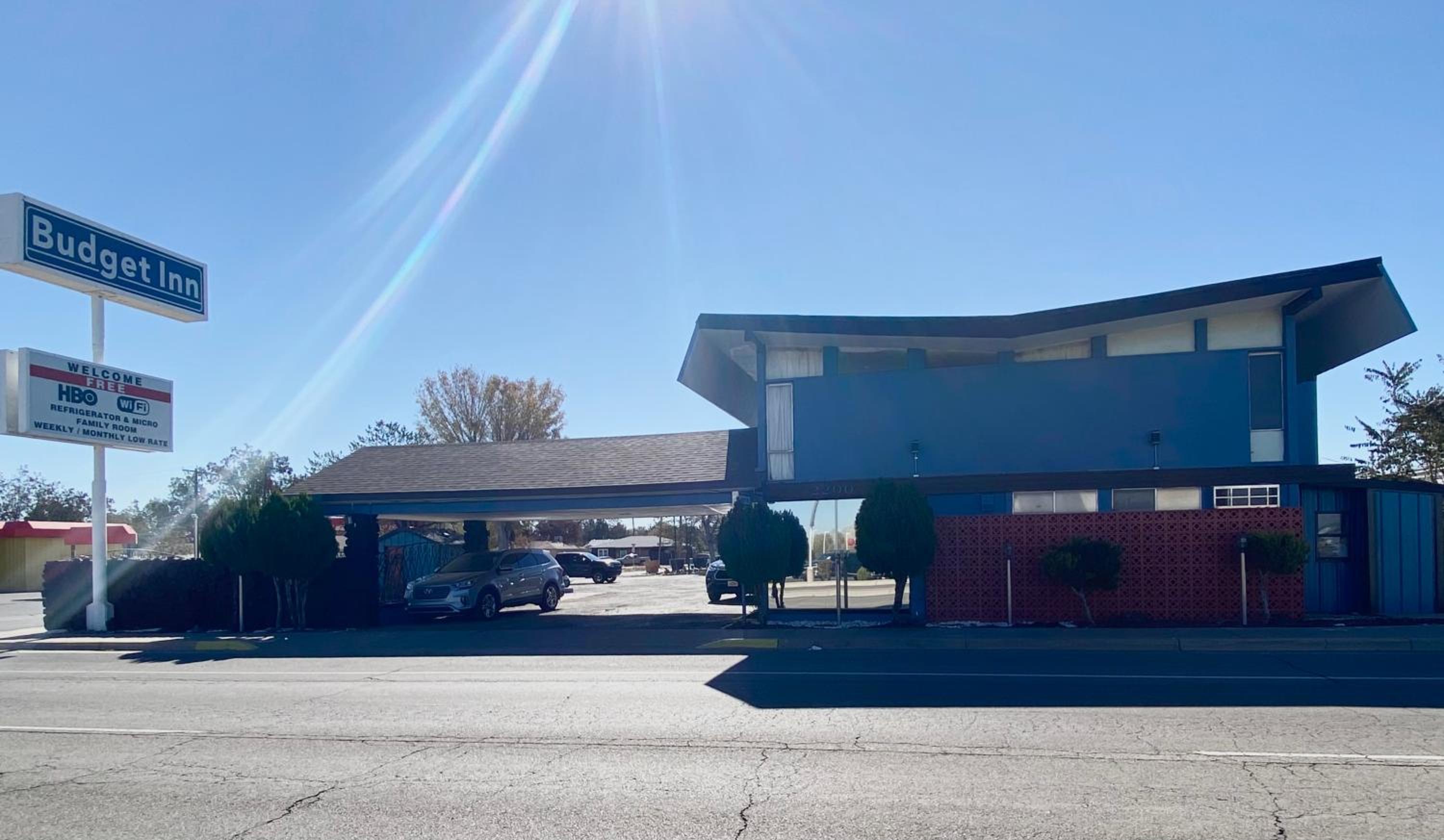 Budget Inn