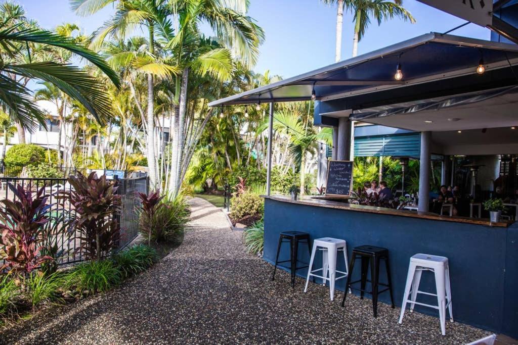 Noosaville Vacations - 2 Bedroom Villa In Tropical Resort - Property Image 5