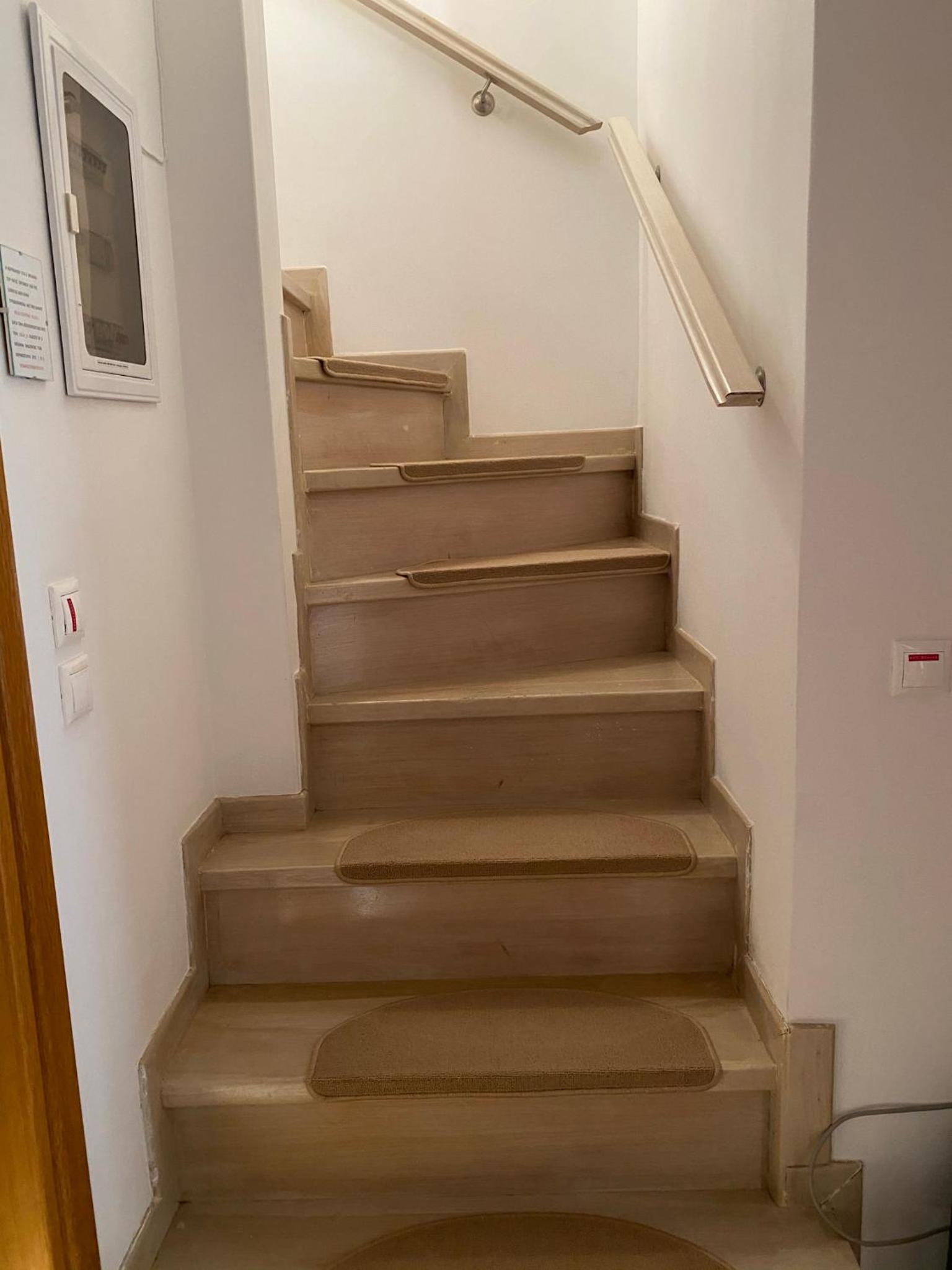 Photo 51