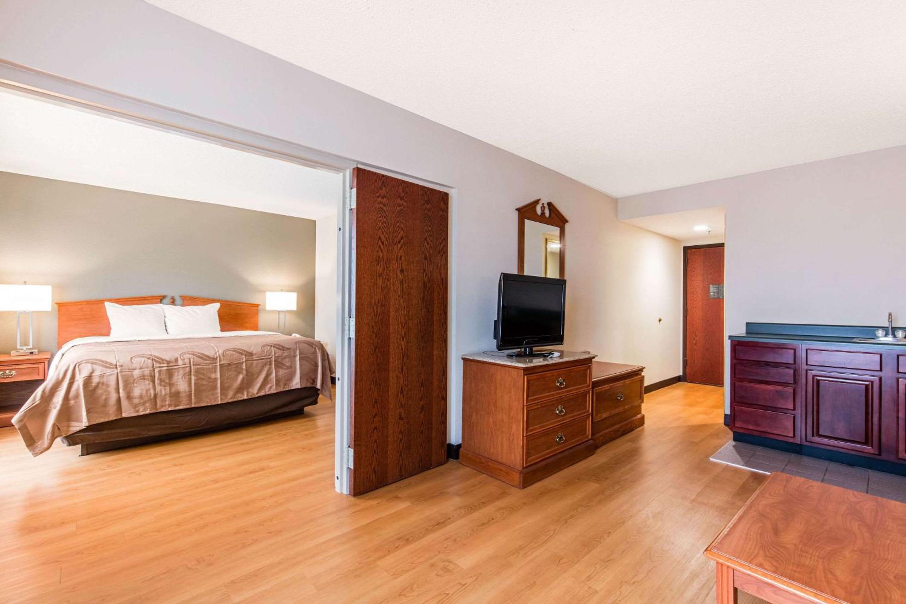 Lake Tahoe Vacations - Quality Inn Valley - West Point - Property Image 7