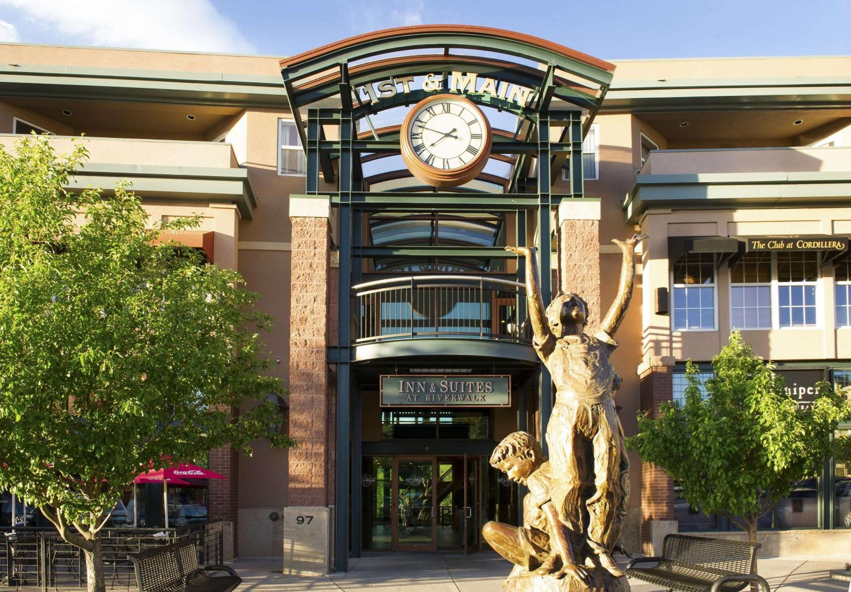 Edwards Vacations - The Inn at Riverwalk - Property Image 4
