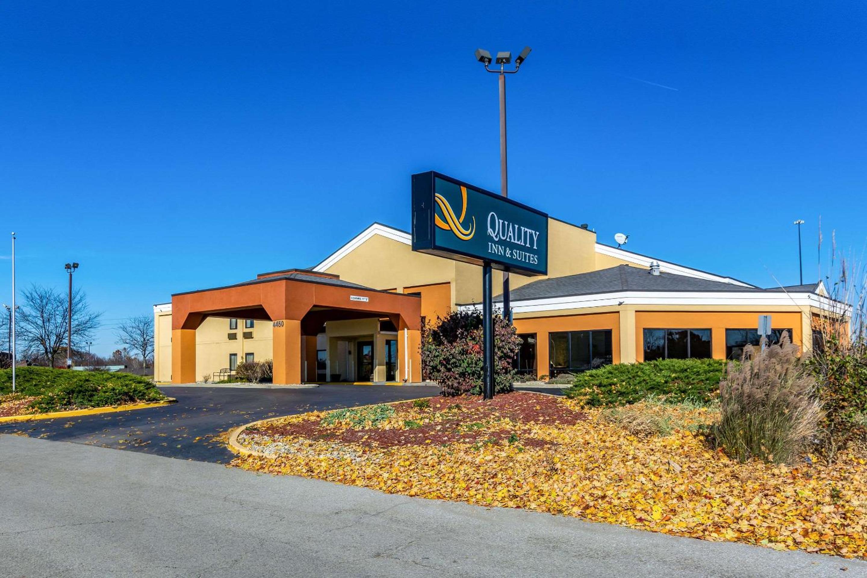 Hotel Quality Inn & Suites Southport - Image 1