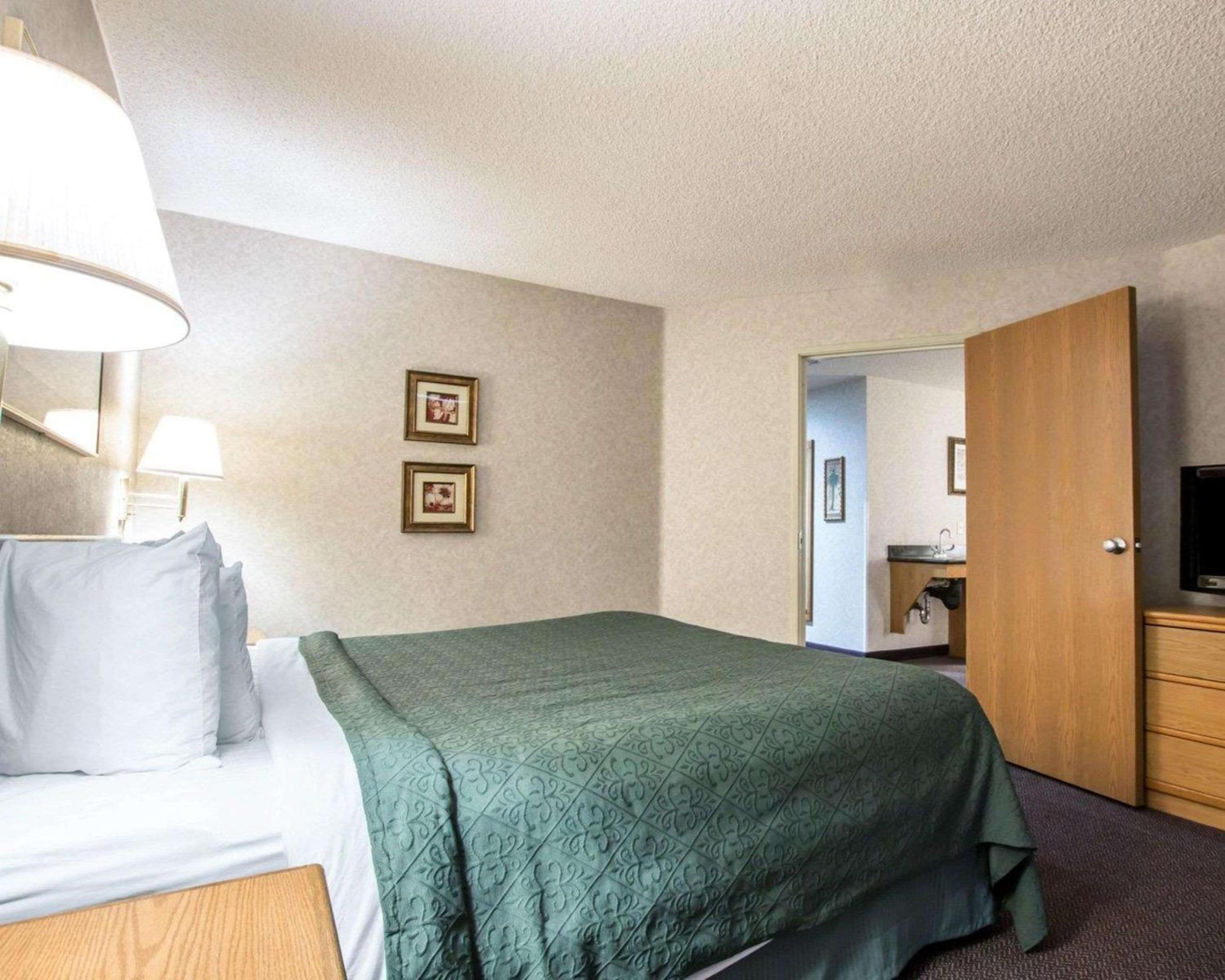 Quality Suites San Diego Otay Mesa - Property Image 9