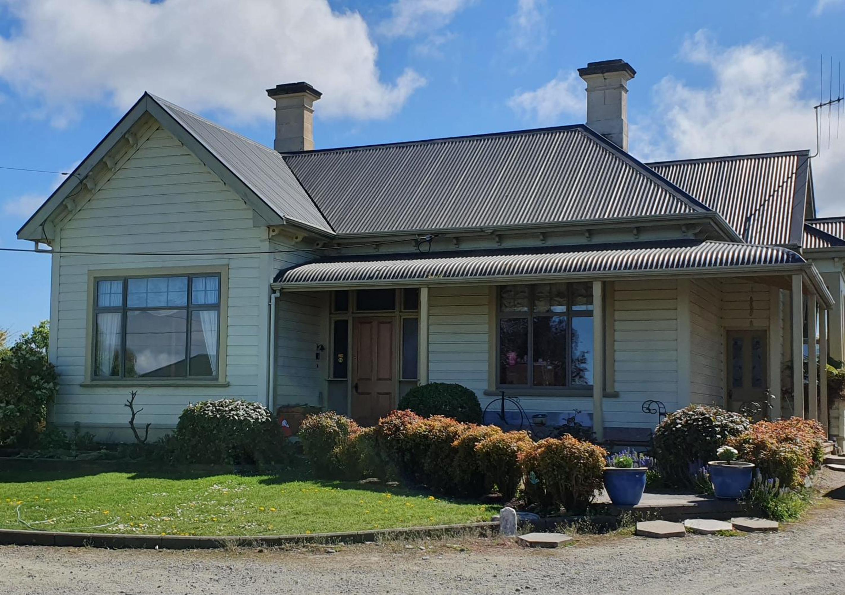 Century House B & B flatlette view 2