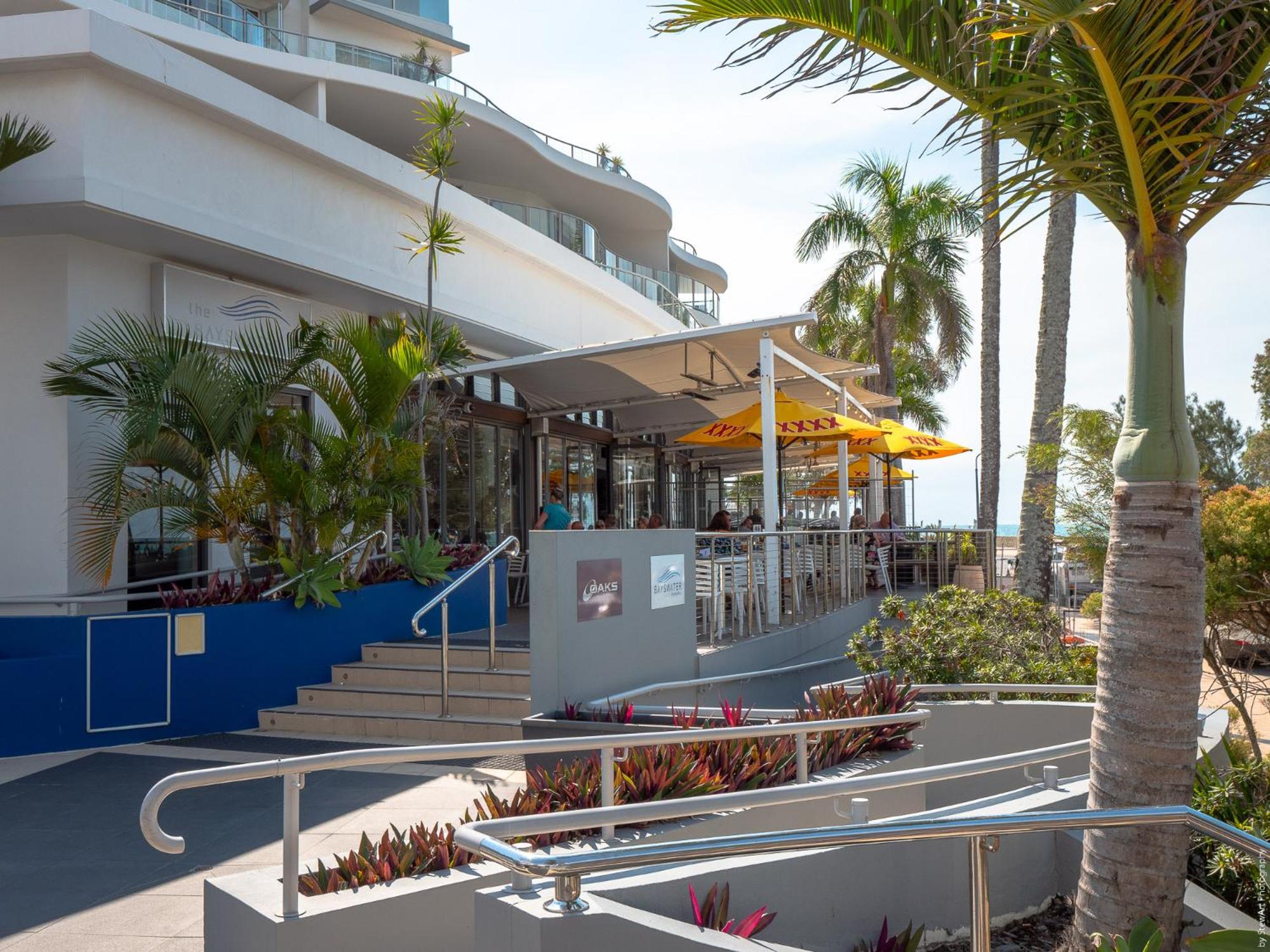 2 BDR/Apt/Foxtel/WiFi/Pool/parking/Spa/Hervey Bay view 5