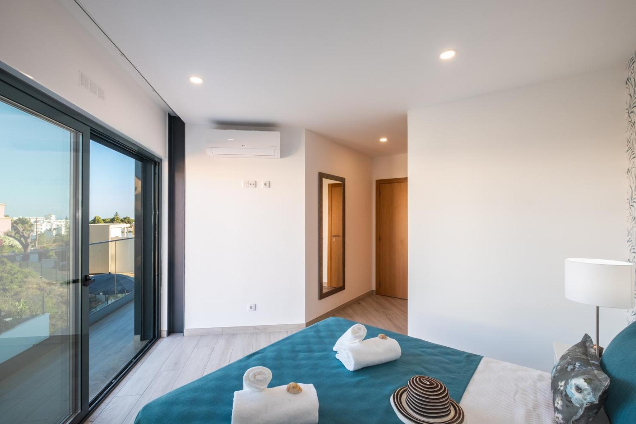 Armacao de Pera Vacations - Villa Charlotte by Algarve Vacation - Property Image 40
