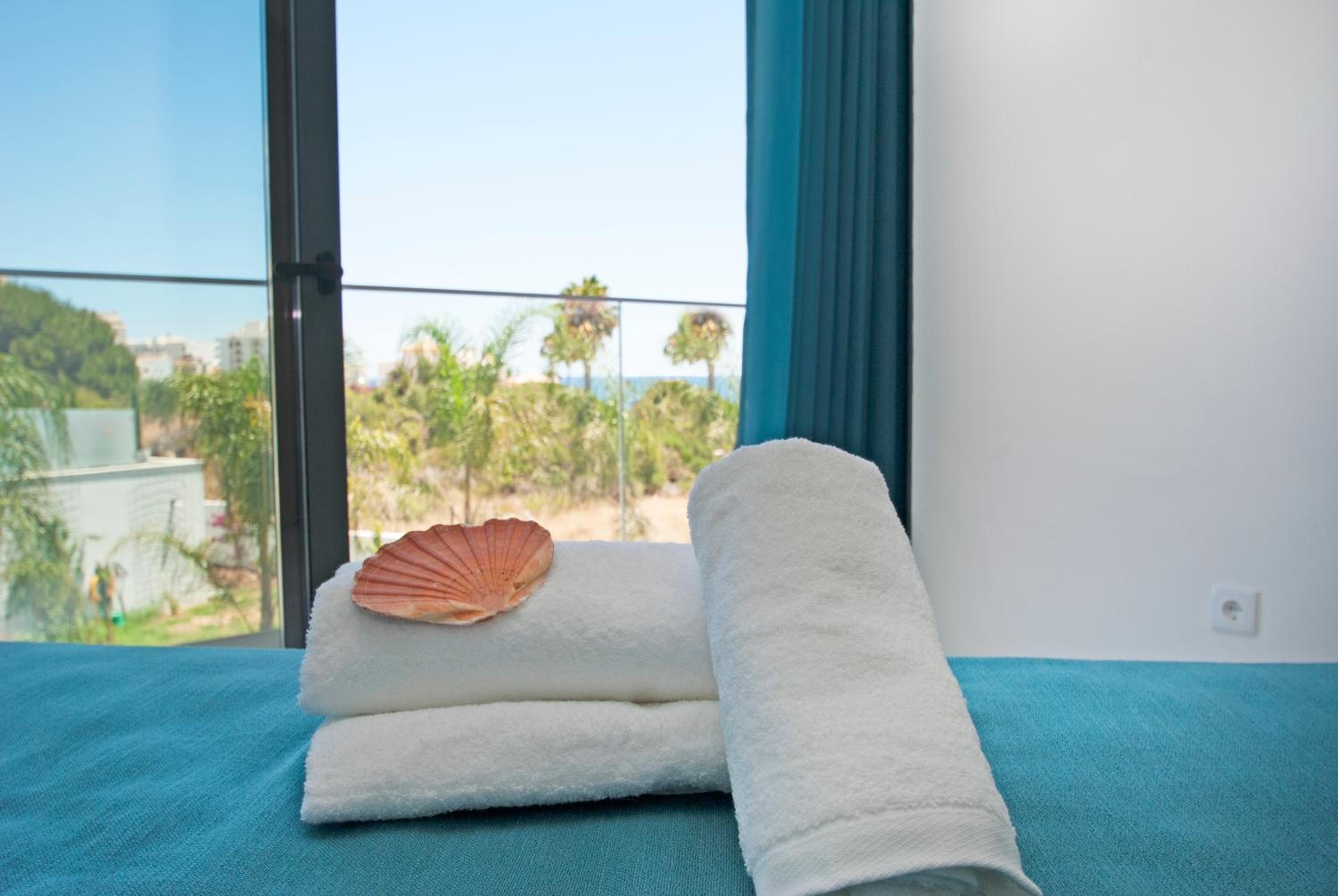 Armacao de Pera Vacations - Villa Charlotte by Algarve Vacation - Property Image 38