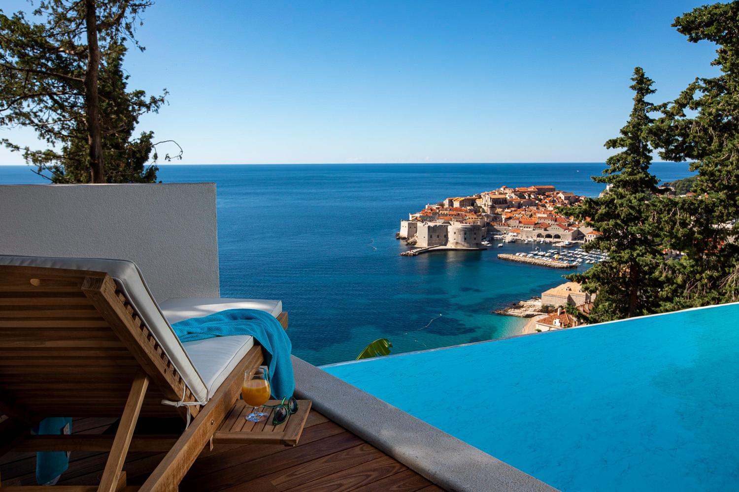 Hotel Villa T Dubrovnik - Wellness and Spa Luxury Villa with spectacular Old Town view - Image 1