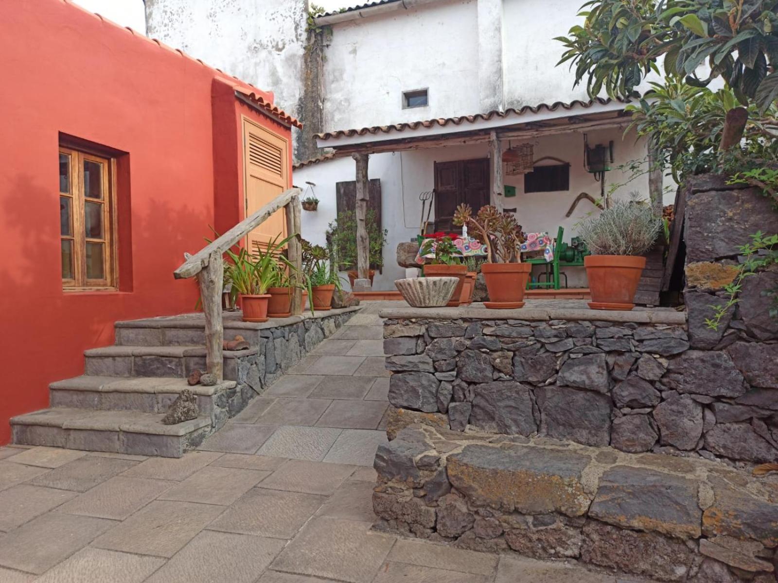 Casa El Comisario view 3