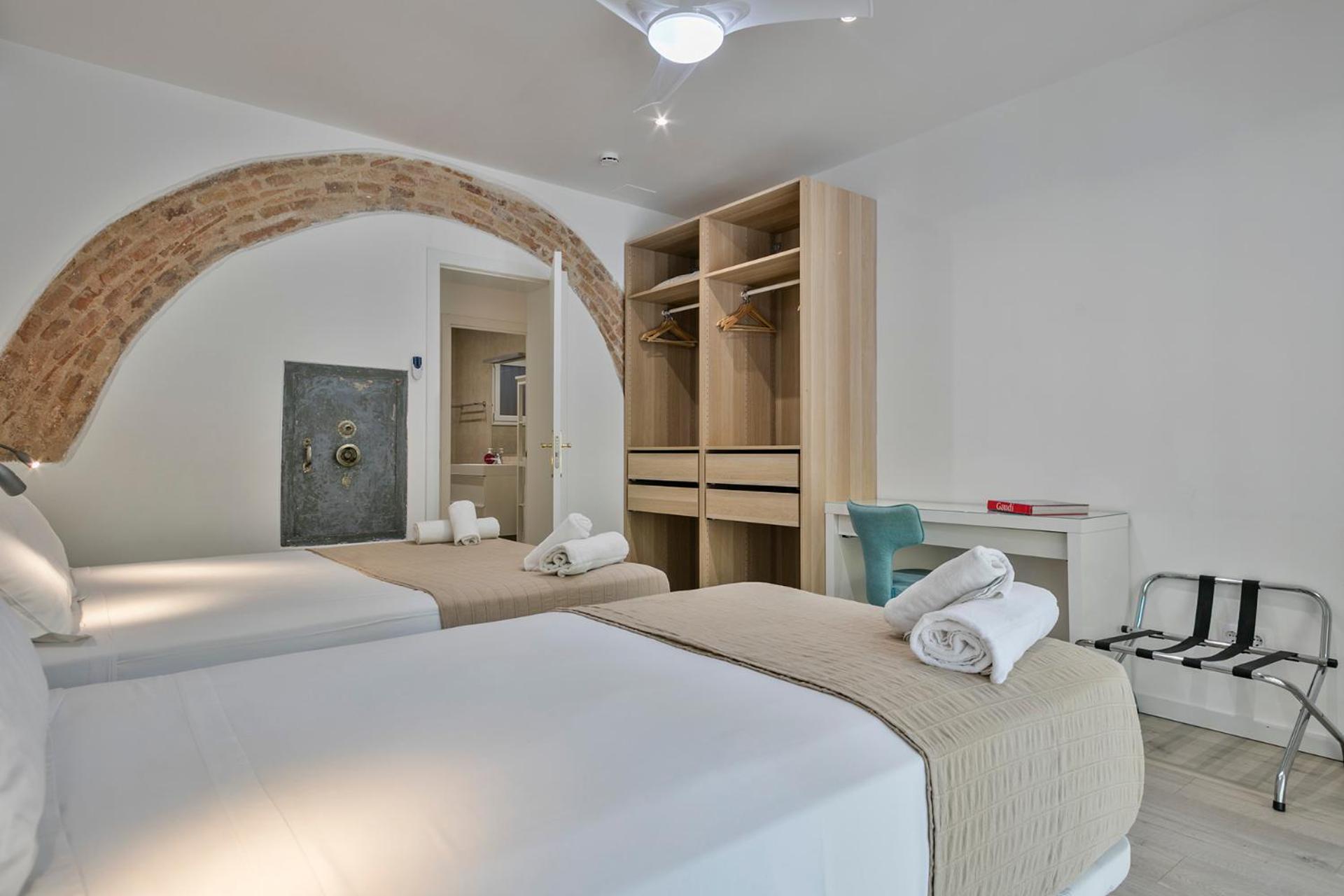 Stay Together Barcelona Apartments