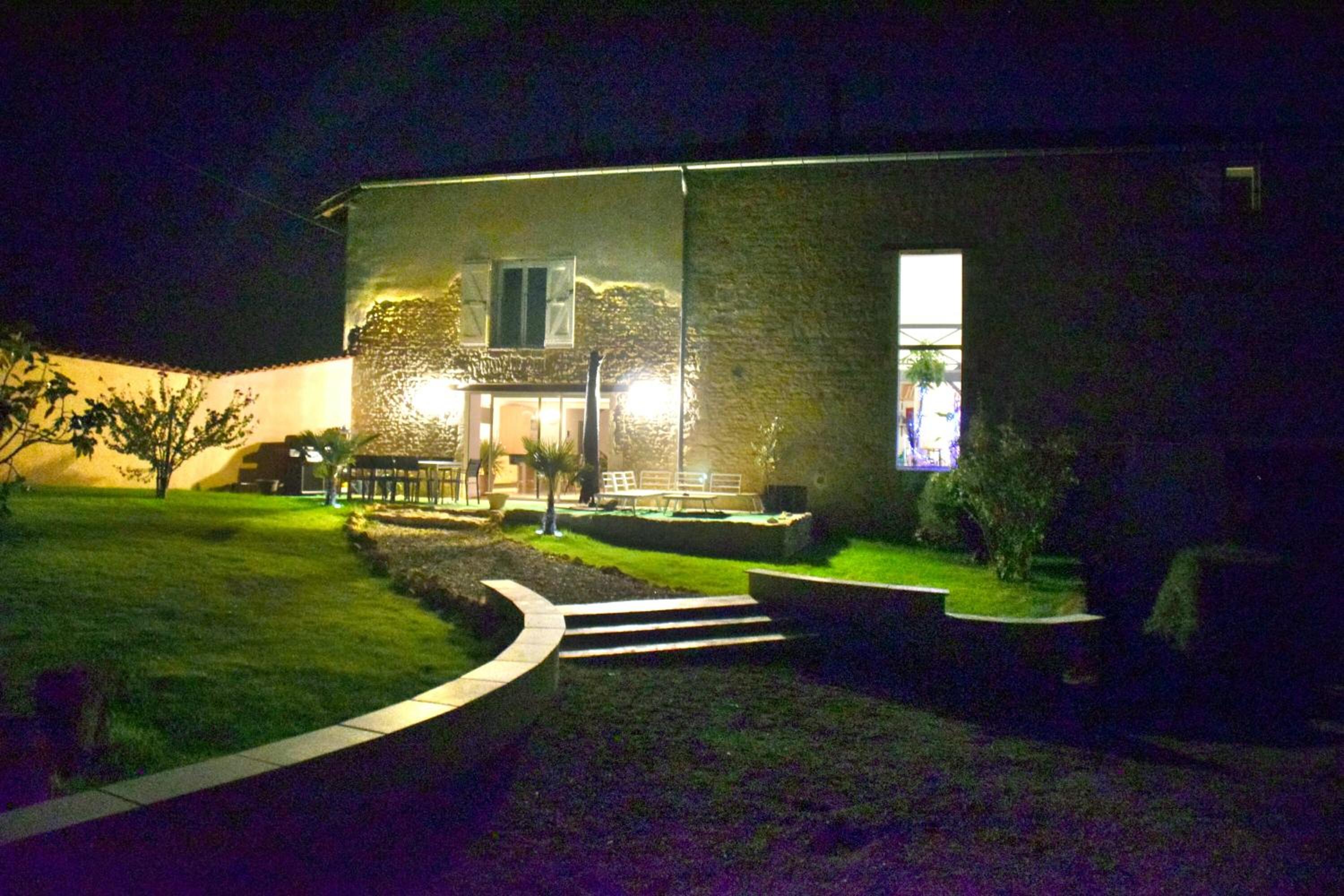 Photo 23