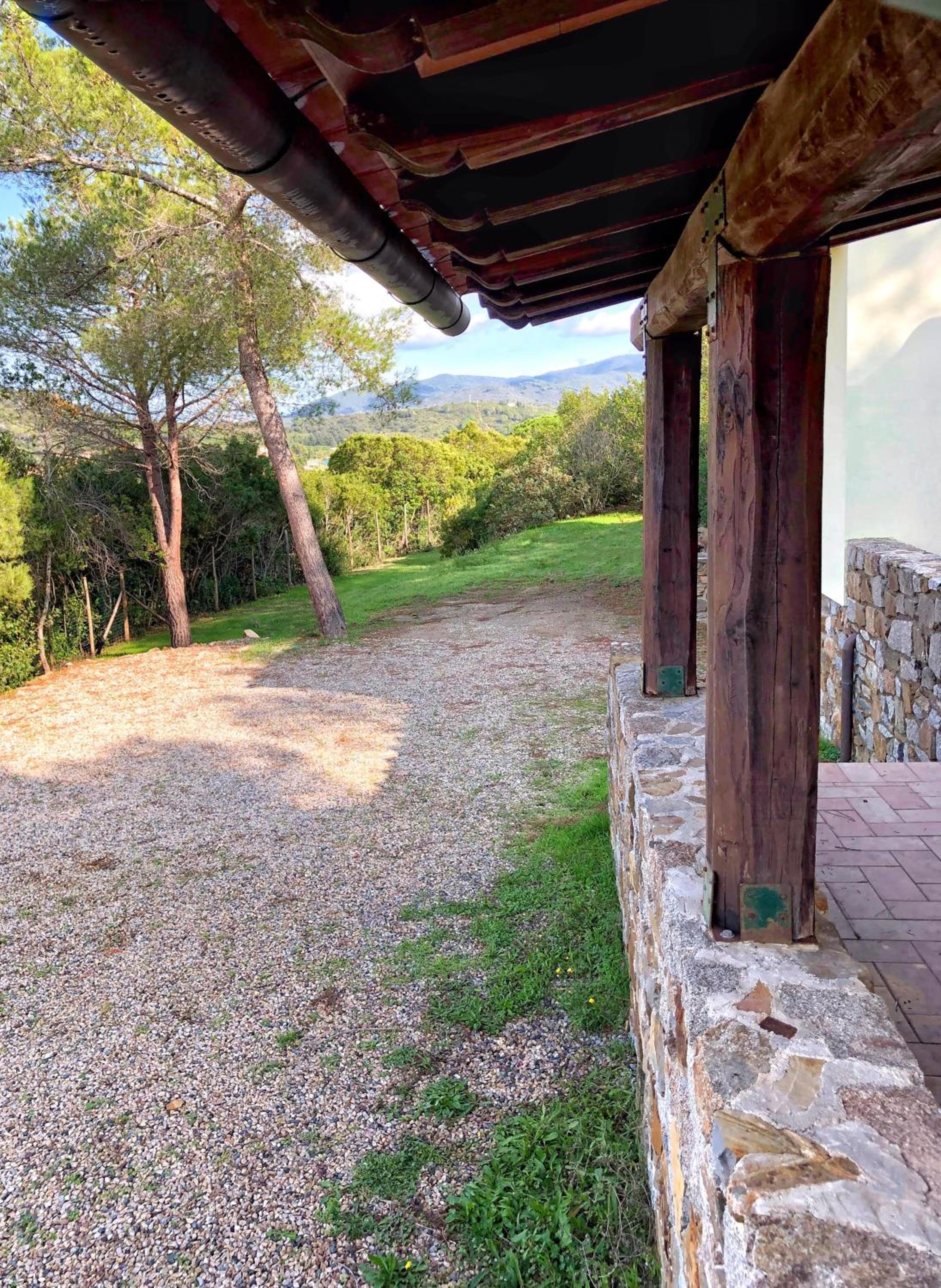 Elba Villa Colle - Nel verde ma vicina al mare view 4