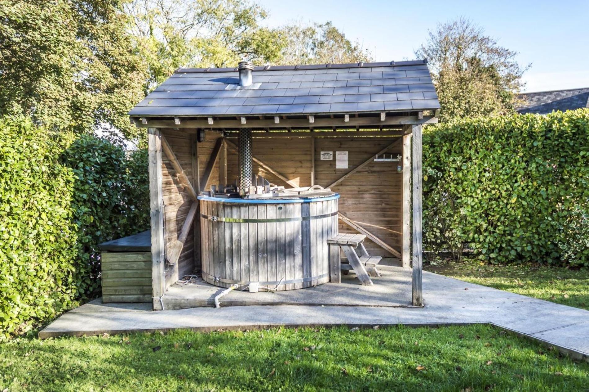 Barn Conversion - Hot Tub - Penally - Tenby view 2