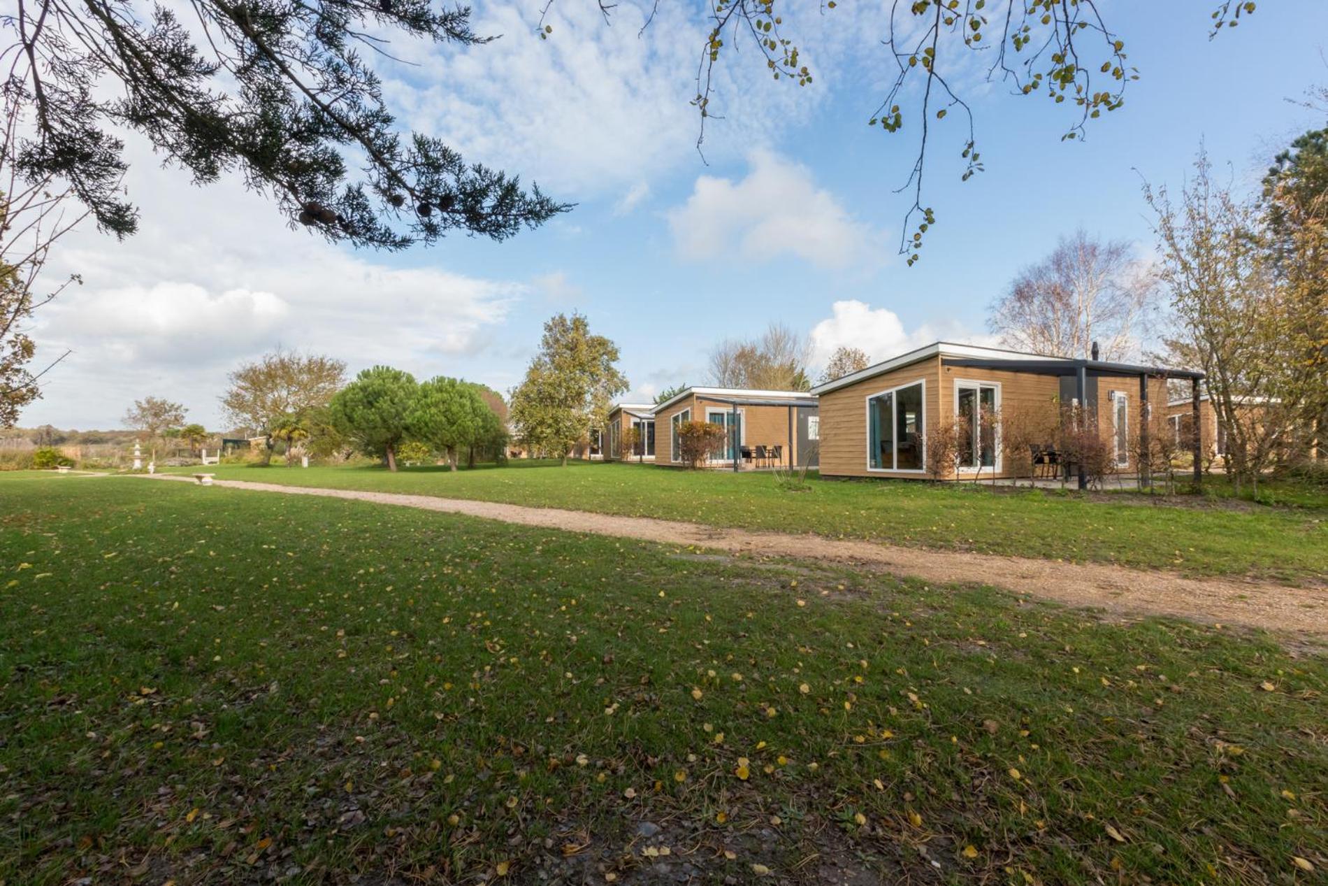Welcome in - Vakantiepark Fort den Haak I Nabij strand en Veerse meer view 3