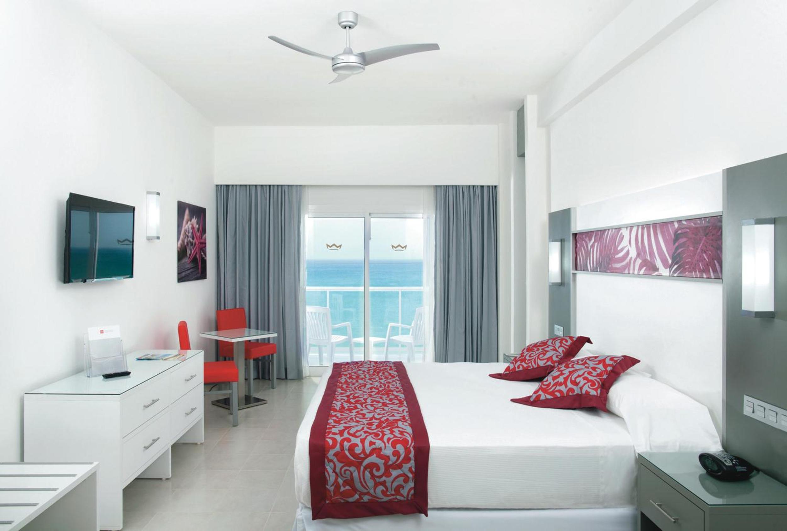 Riu Playa Blanca - All Inclusive