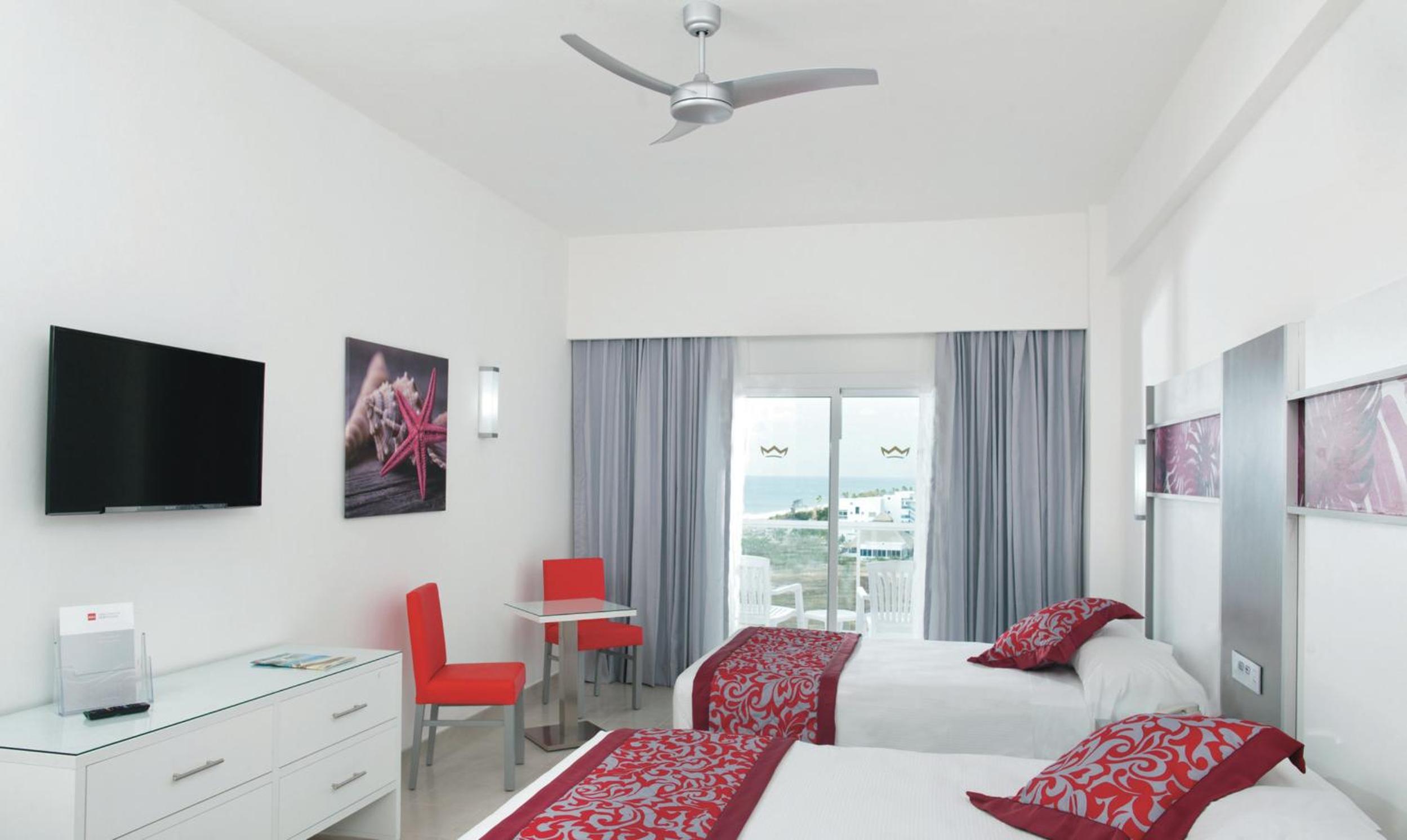 Riu Playa Blanca - All Inclusive