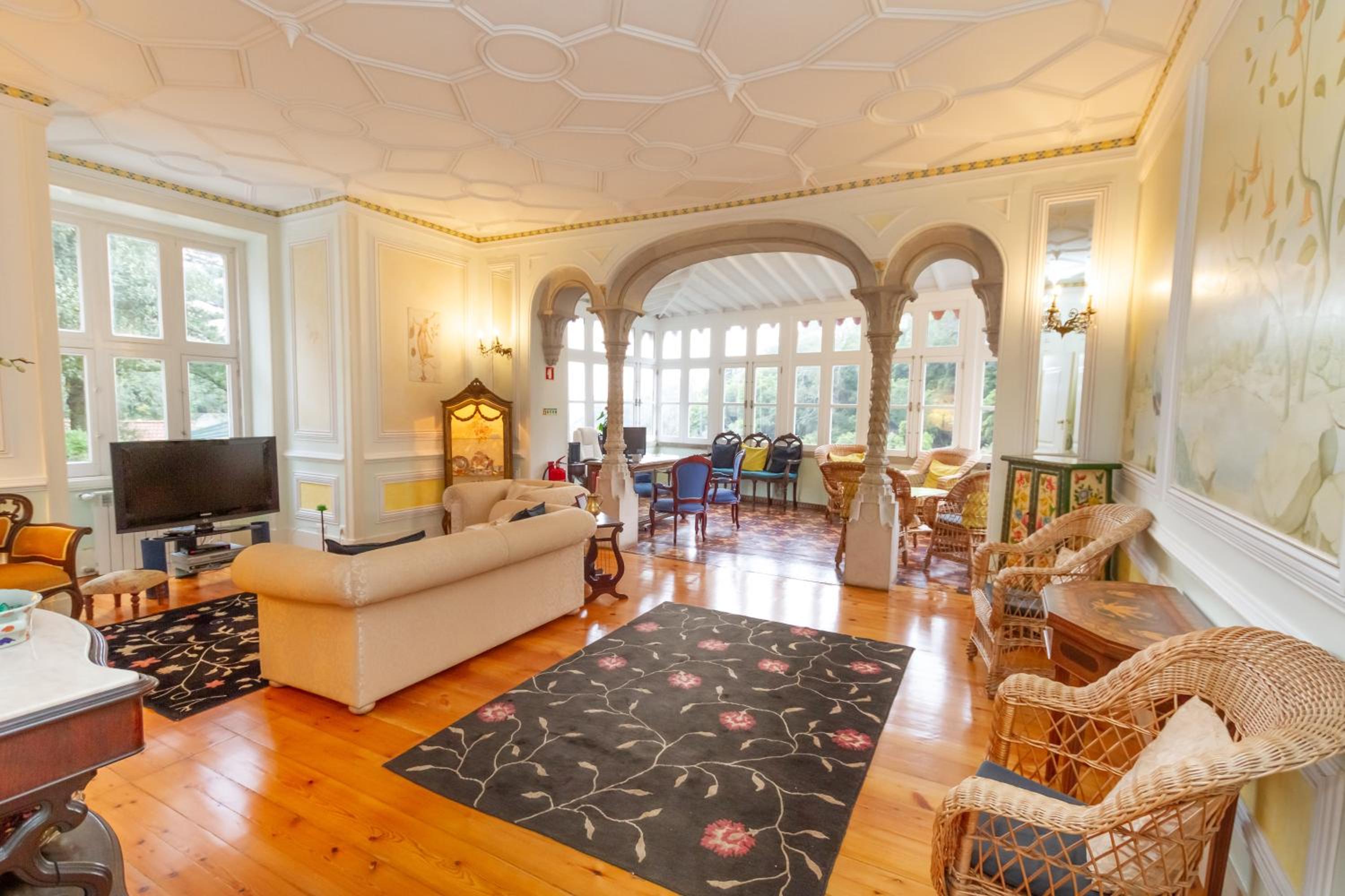 lounge