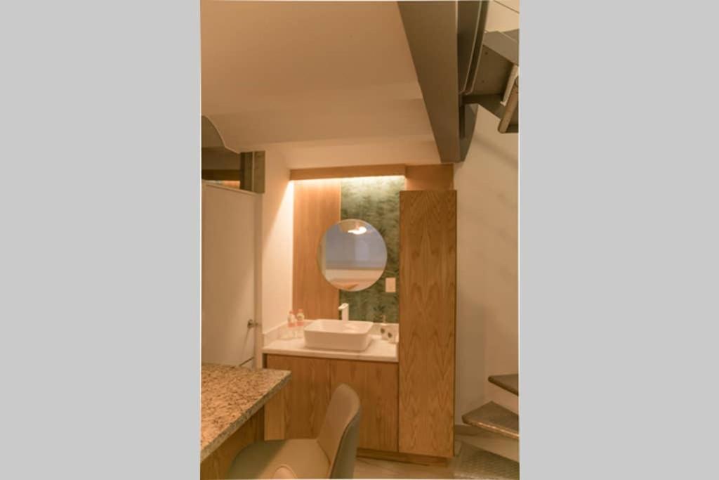 Loft 717 view 3