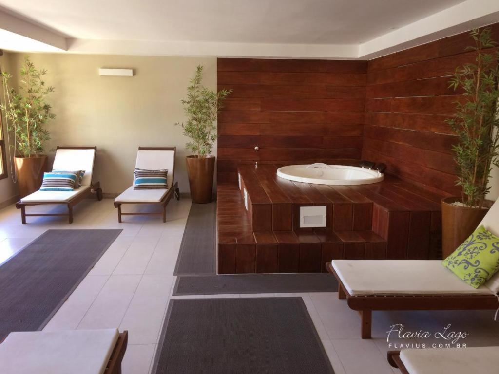 Belíssimo Apartamento Centro de Itaipava All Suites view 3