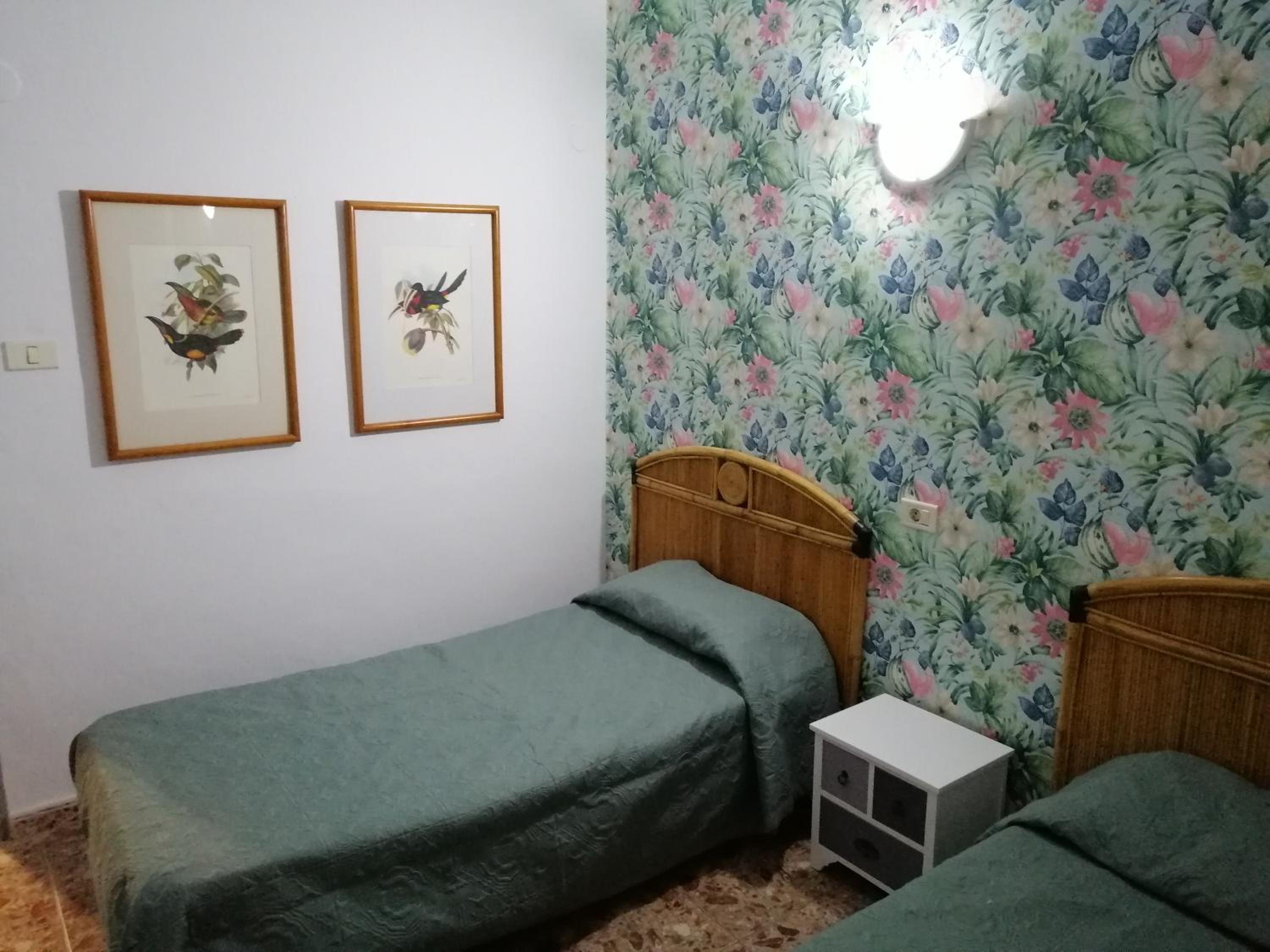 Alcaravaneras Hostel, photo 58