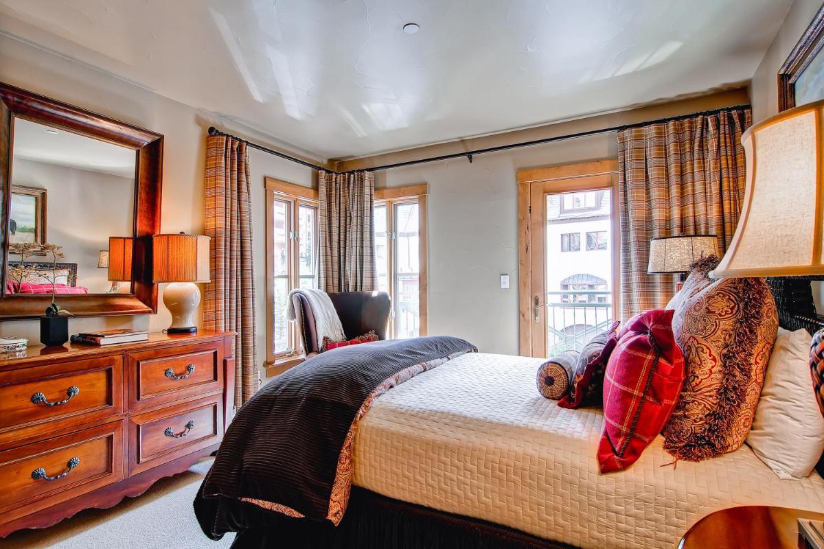 Villa Montane by East West Hospitality