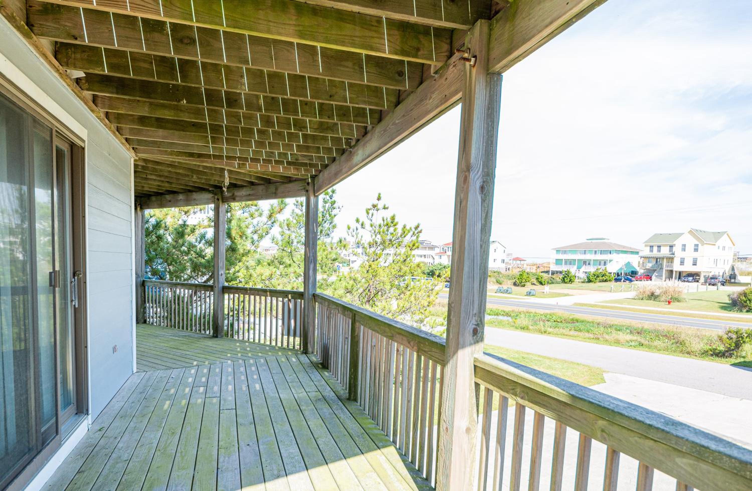 Simply Perfect - S Nags Head MP 19.5, 120 Yds to Beach, Ocean View, Community Pool, Tennis, Sunrises, Sunsets