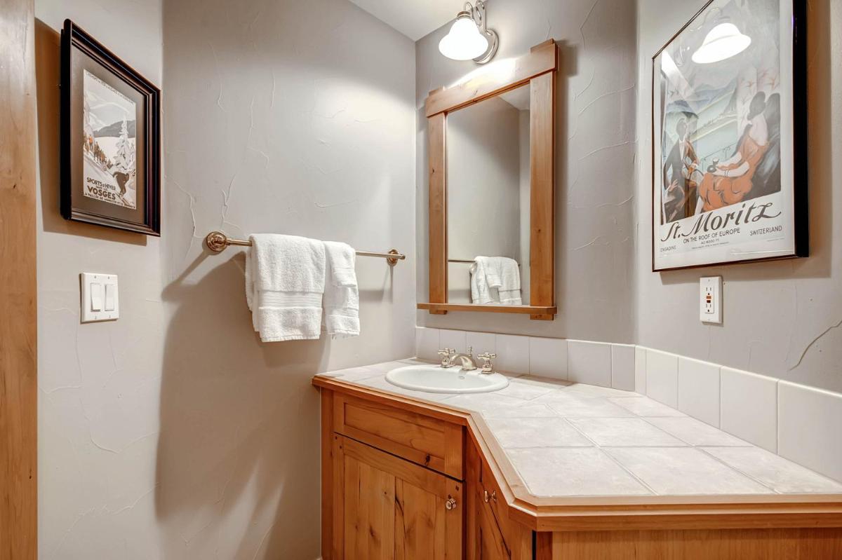 Villa Montane by East West Hospitality