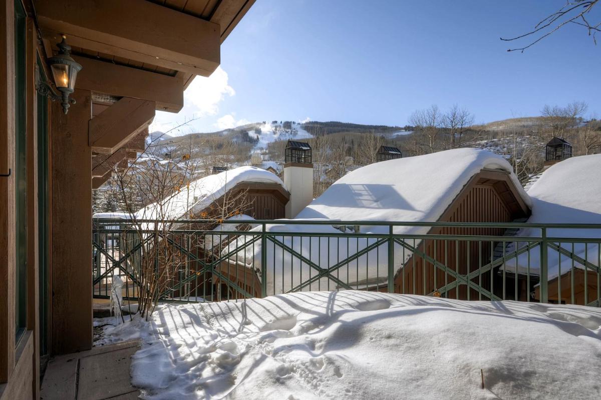 Villa Montane by East West Hospitality