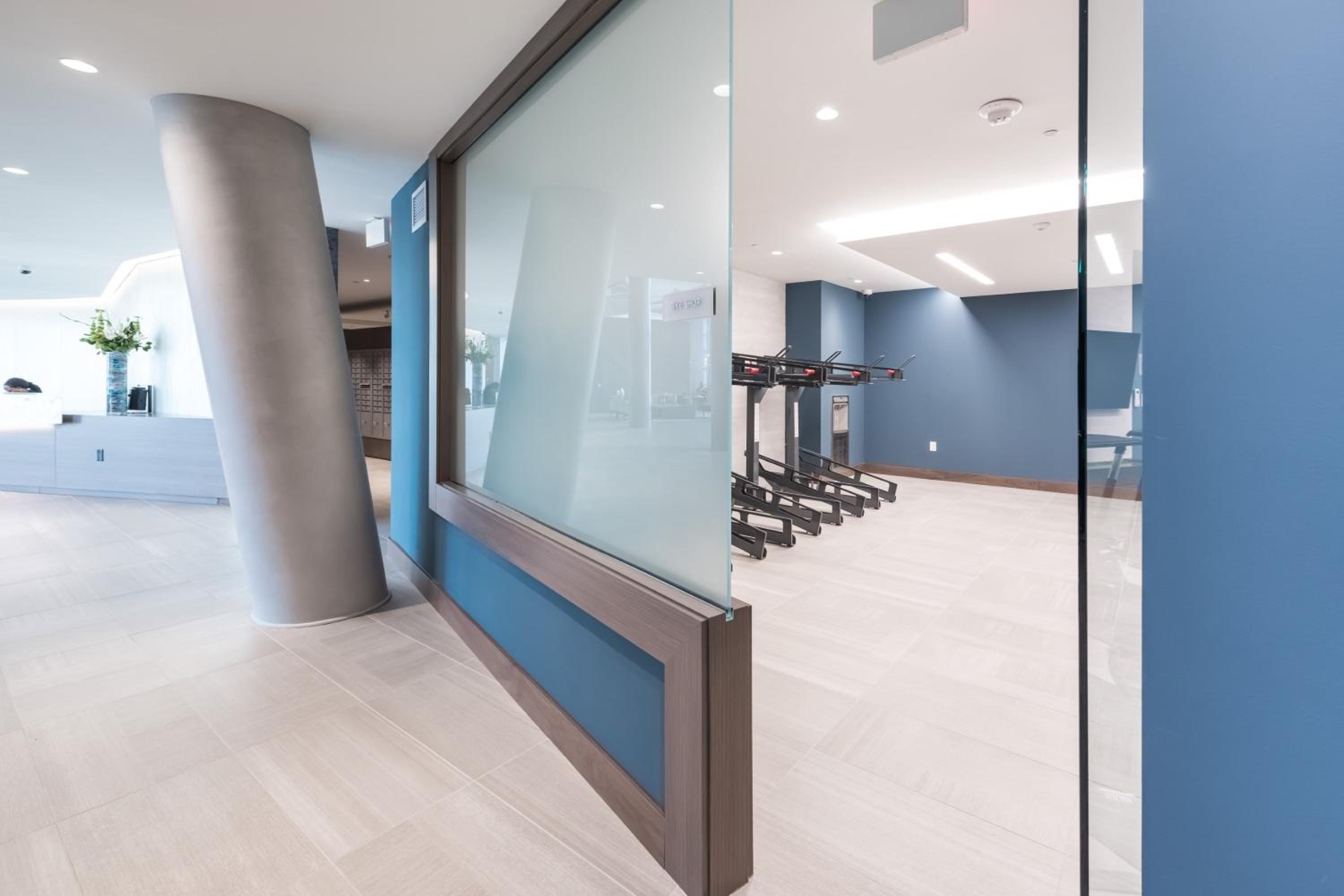 Global Luxury Suites Crystal City