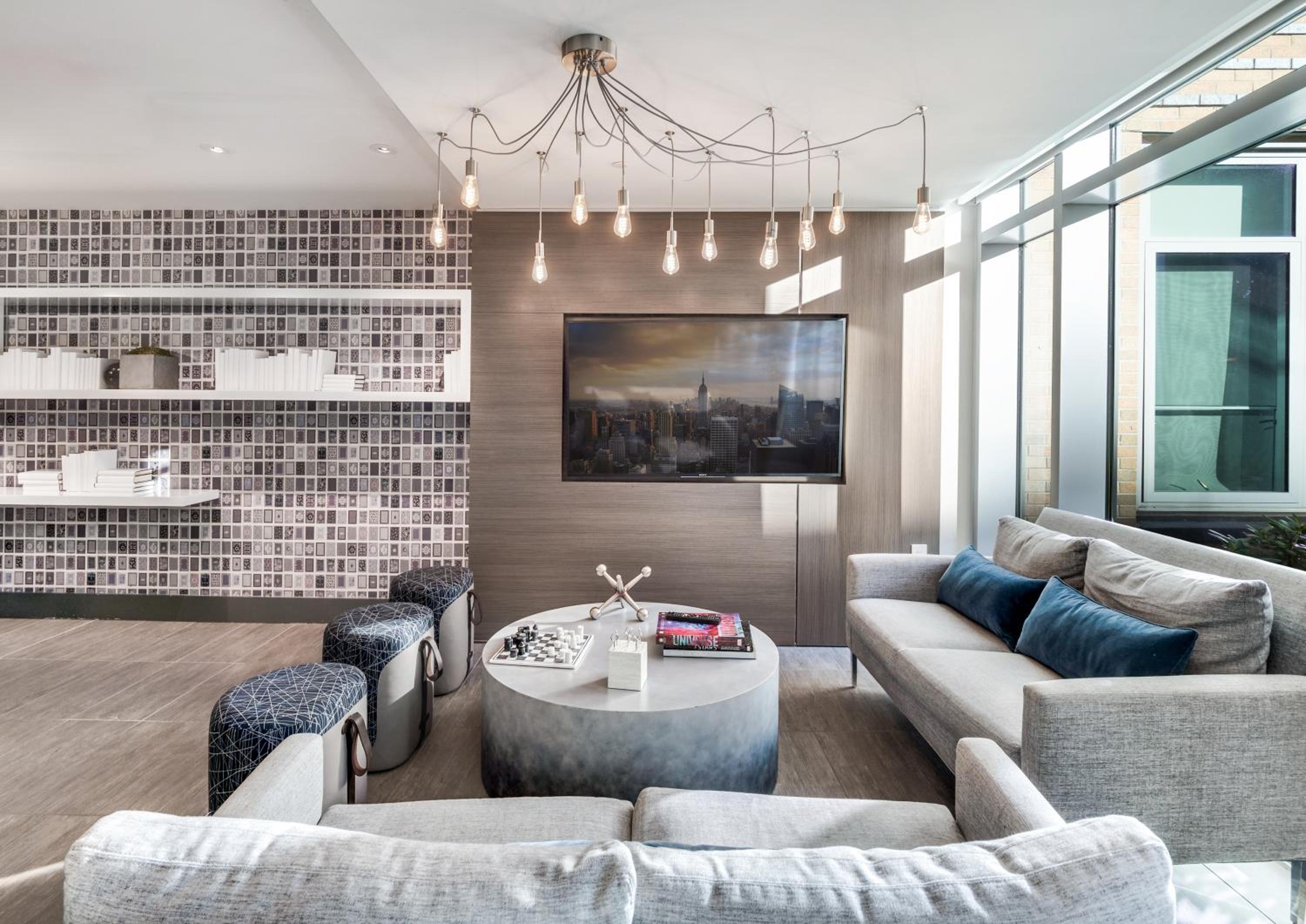 Global Luxury Suites Crystal City