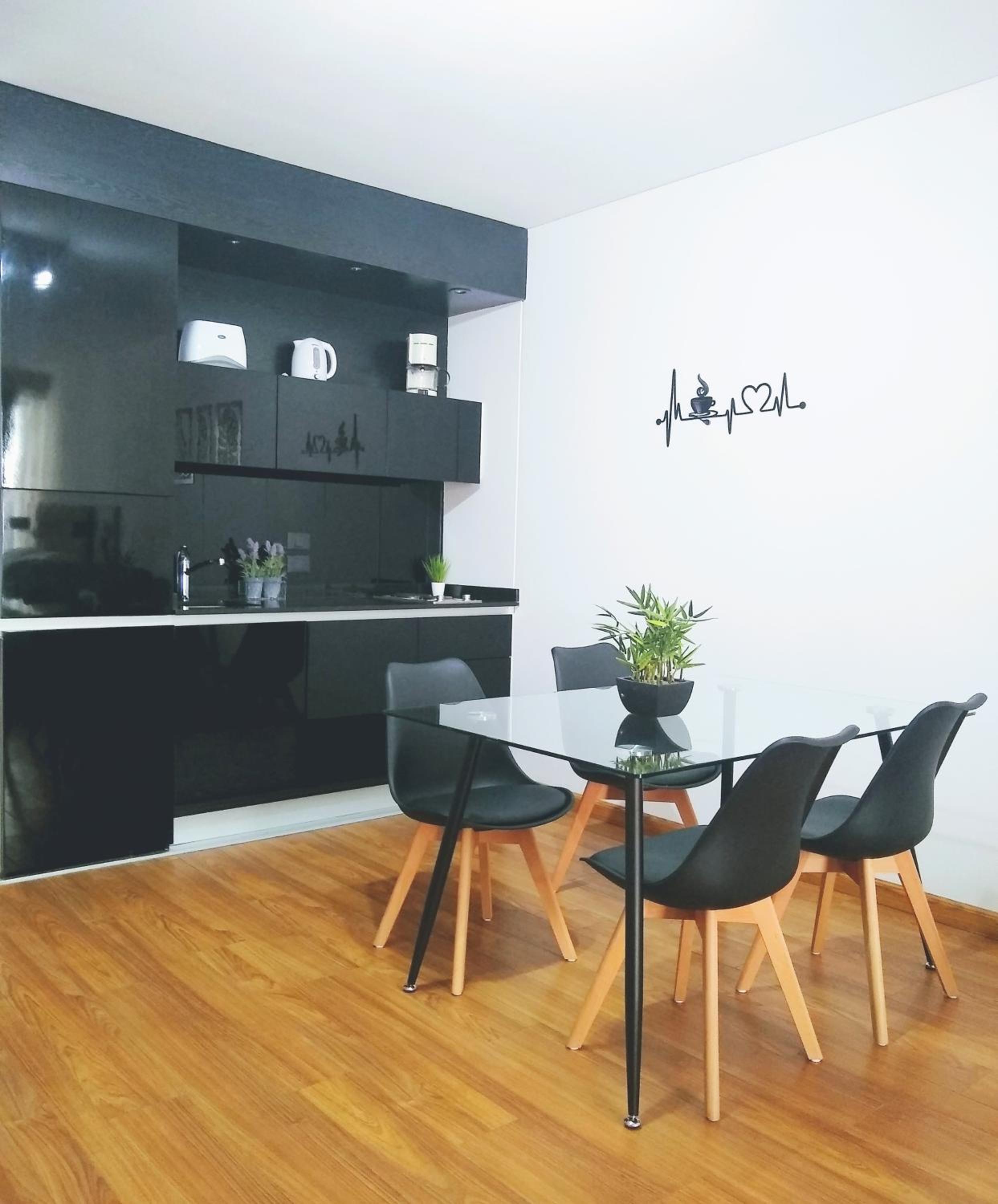 IQ Callao Recoleta Estudio