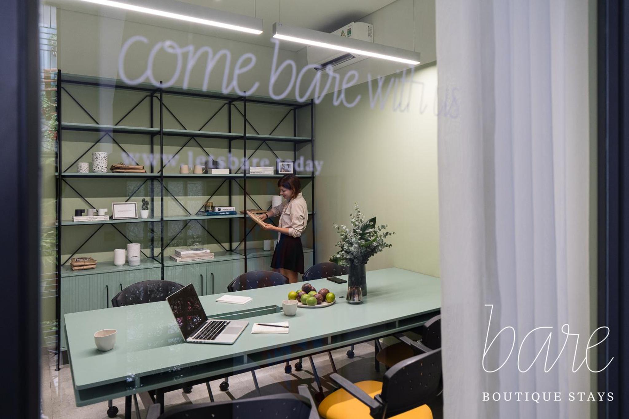 Bare Chic - Bare Boutique Stays
