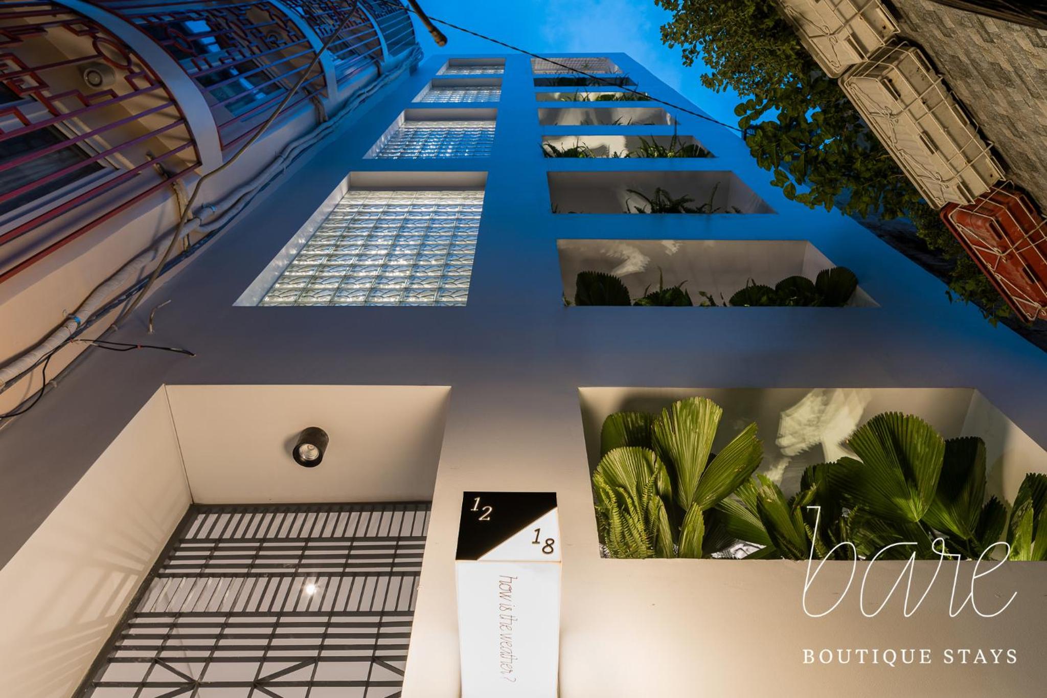Bare Chic - Bare Boutique Stays