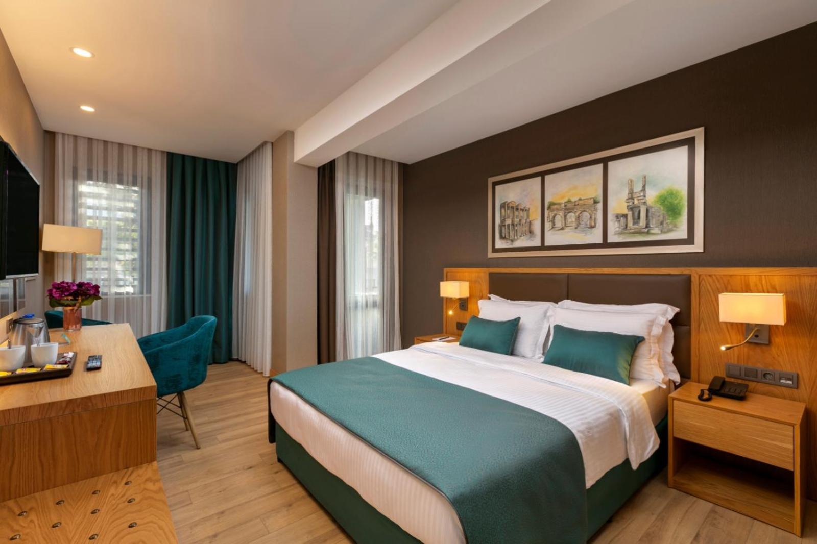 Pukka Hotel - Image 11