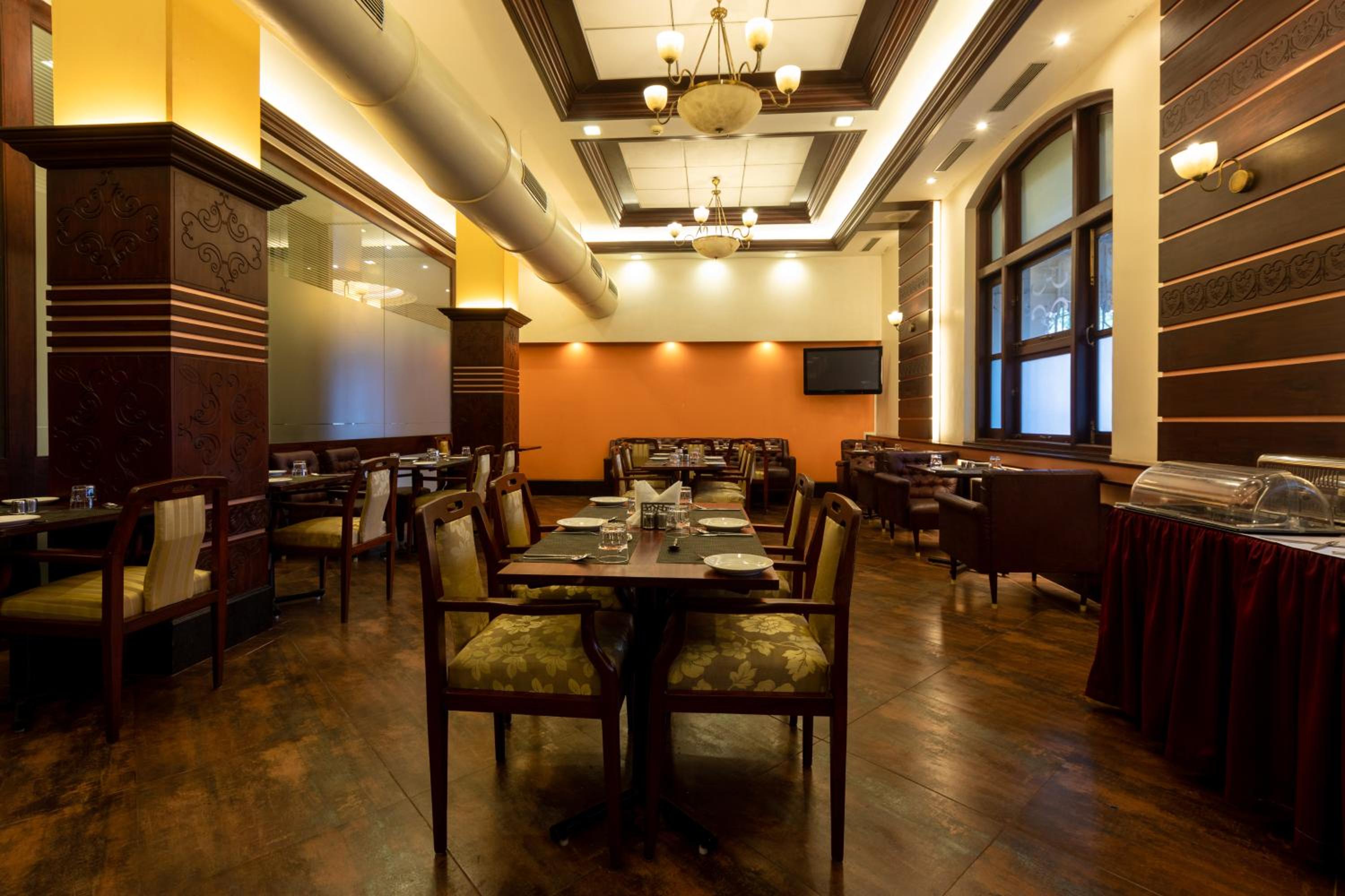 Grand Hotel Mumbai - Ballard Estate, Fort