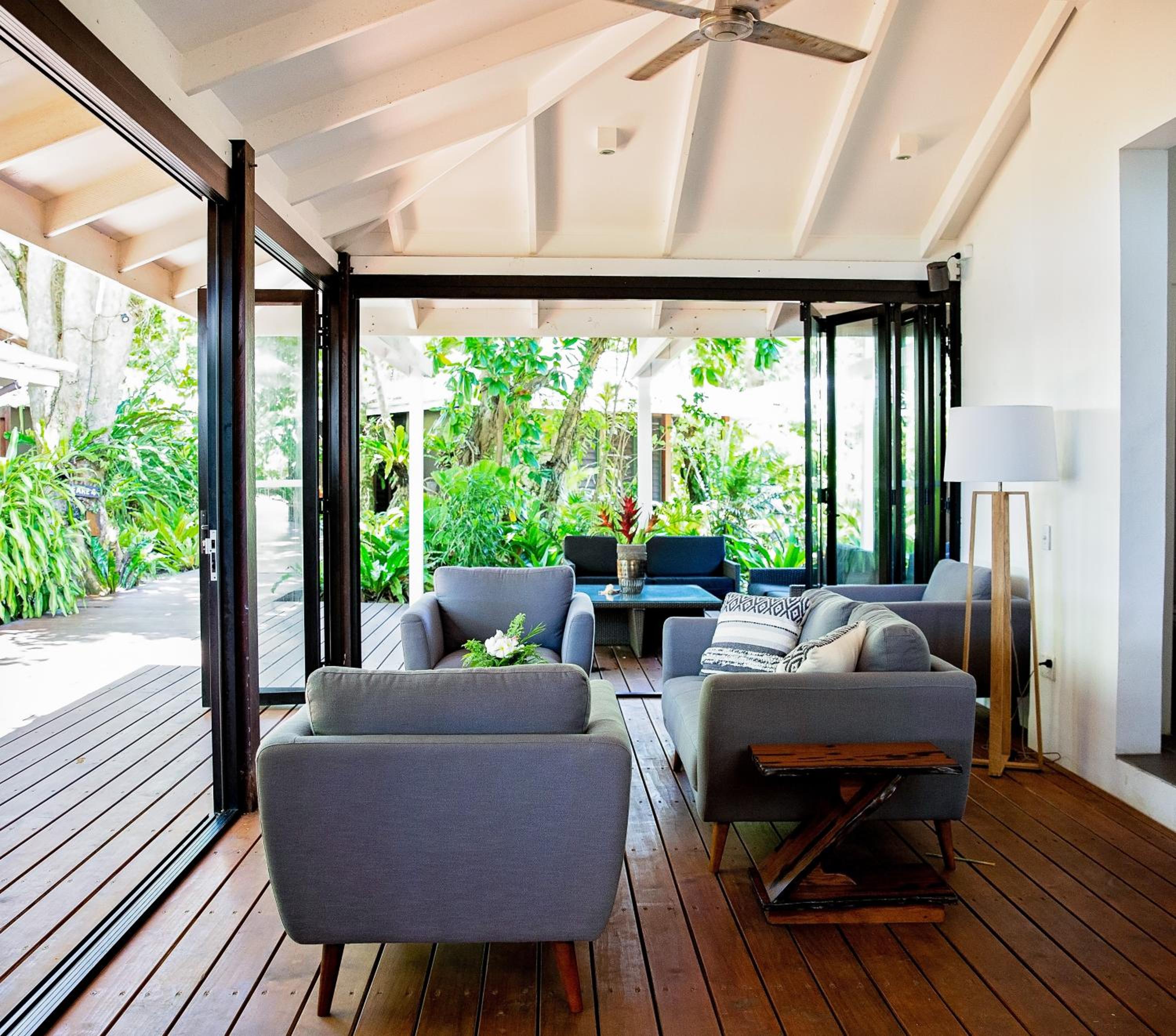Barrier Beach Resort