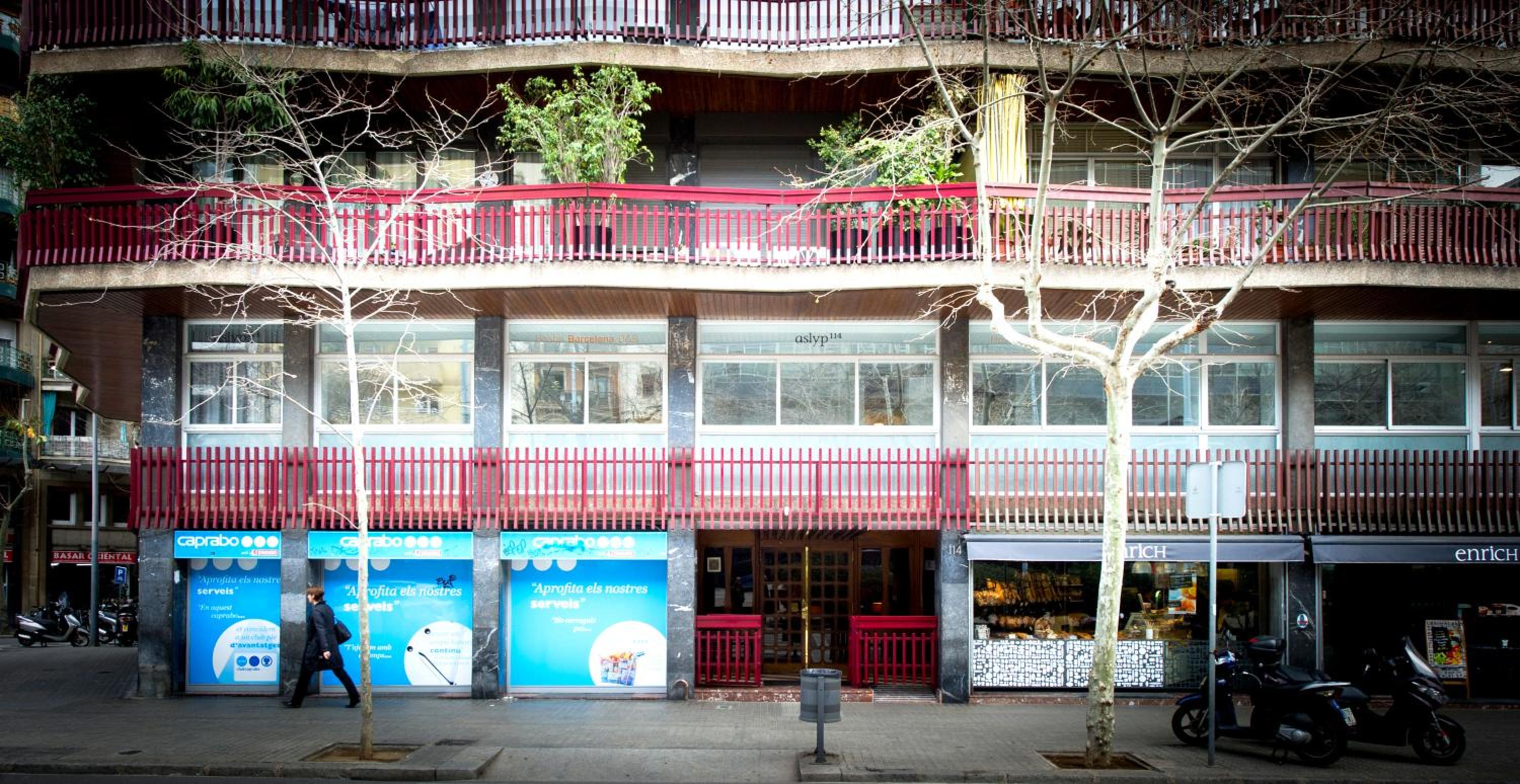 Hostal Aslyp 114
