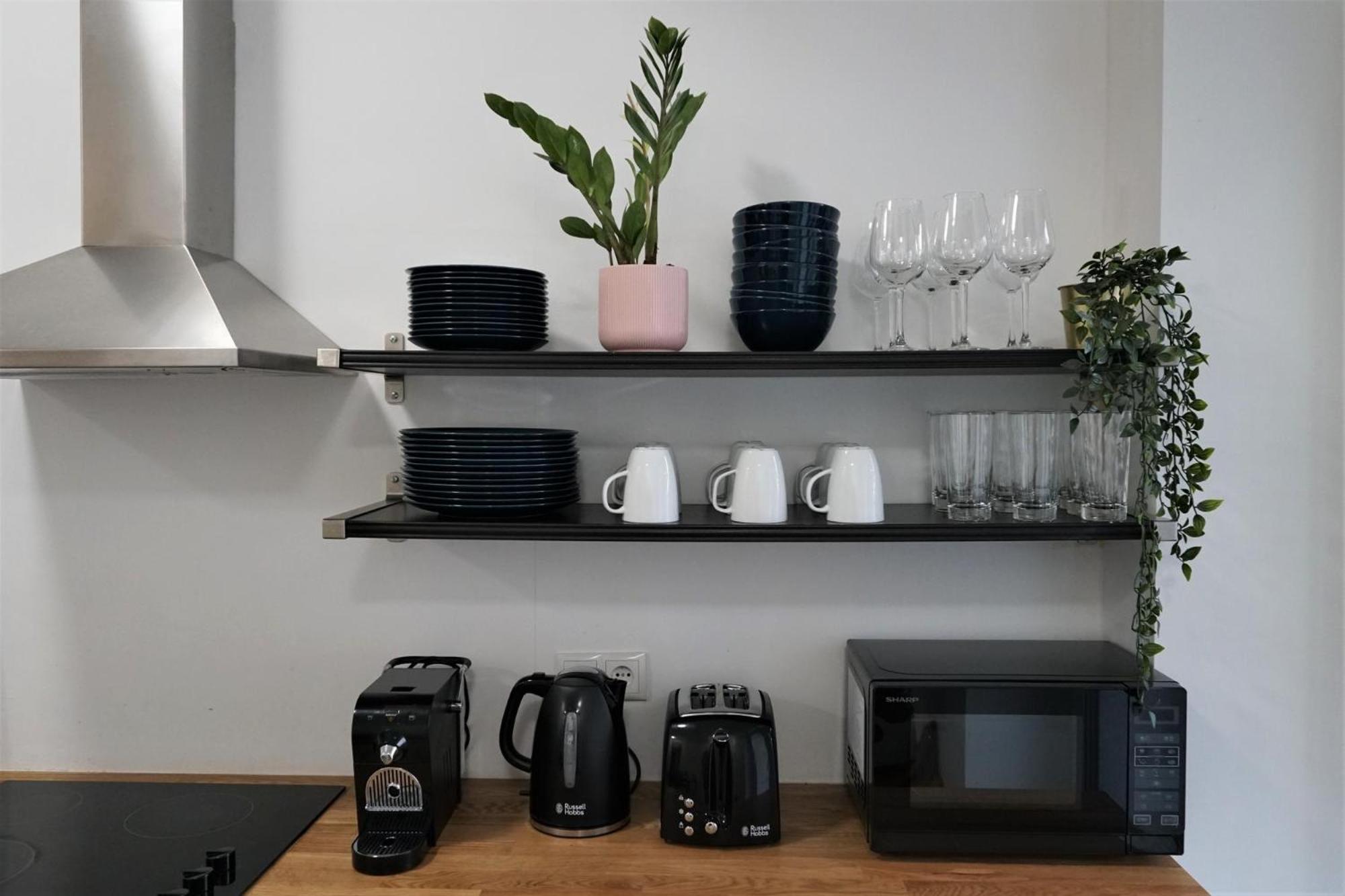 Large Apartments - Great for Groups - with Balcony or Terrace